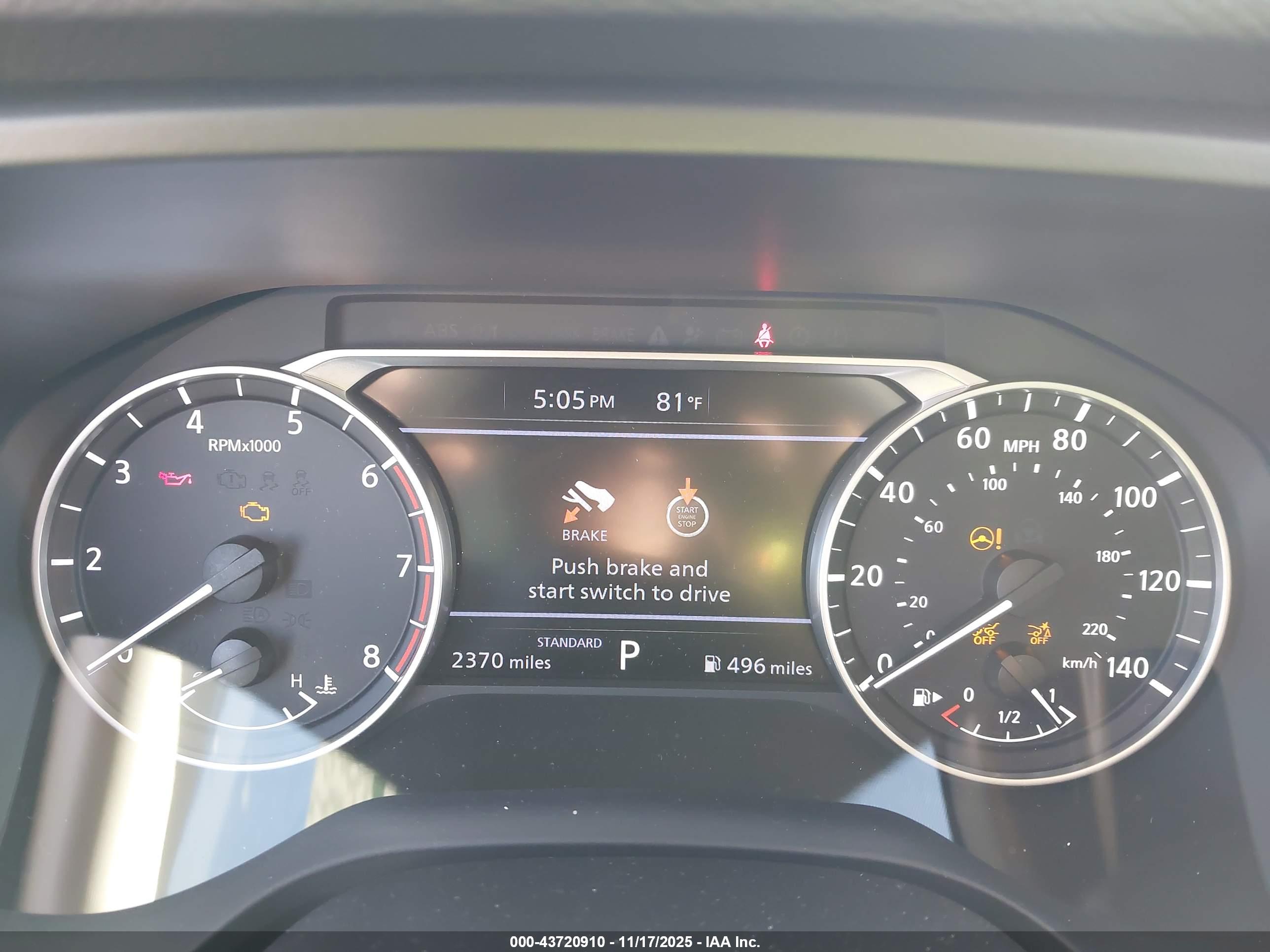 NISSAN ROGUE image 7