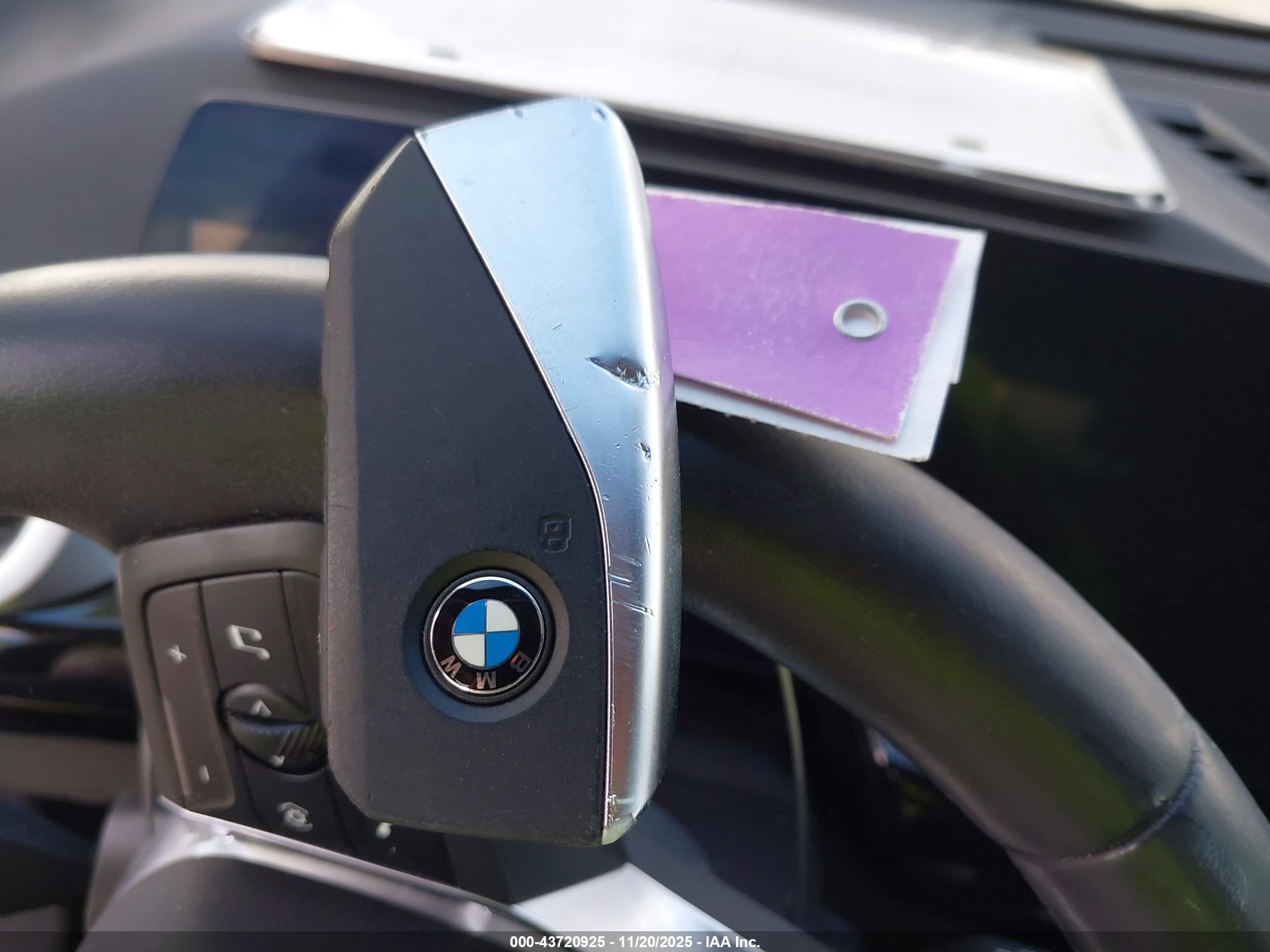 BMW X1 image 11