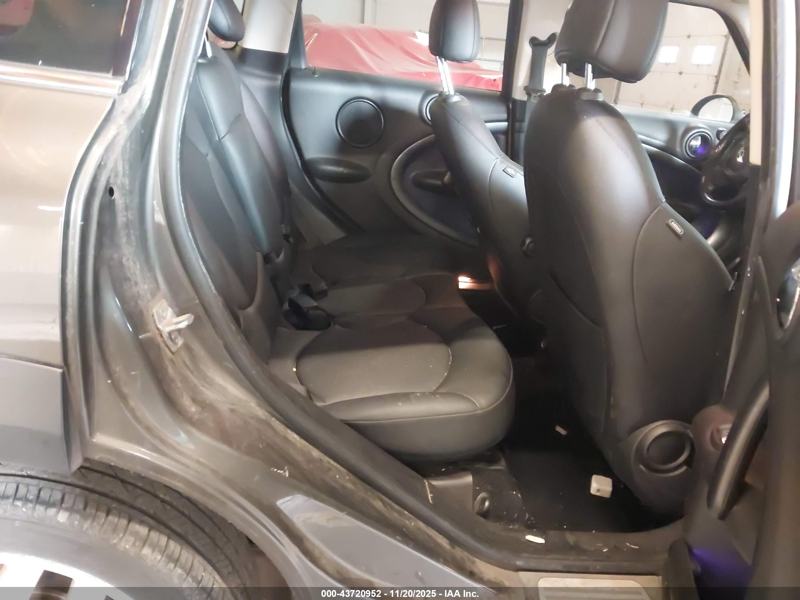 MINI COUNTRYMAN image 8