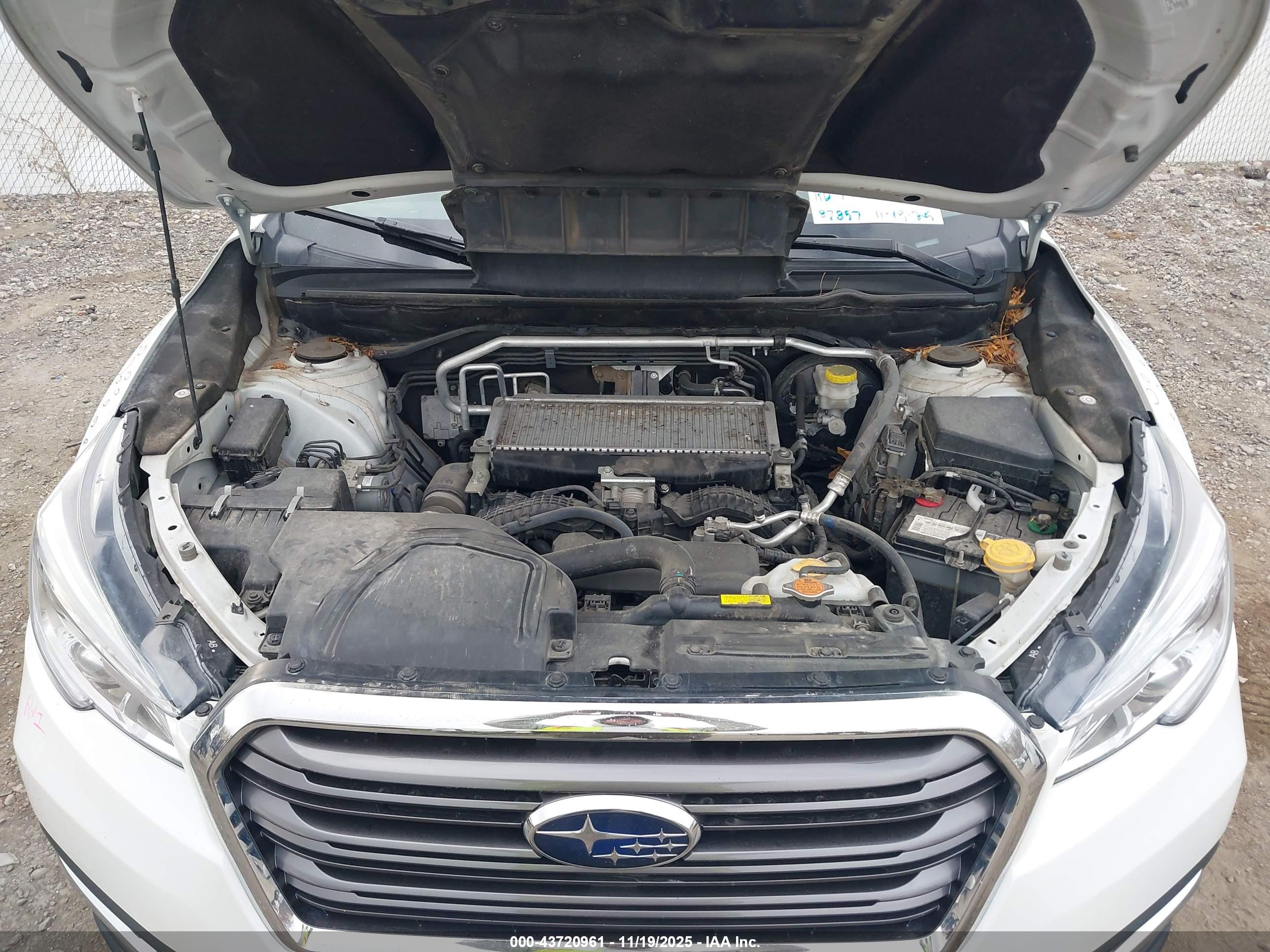 SUBARU ASCENT image 10