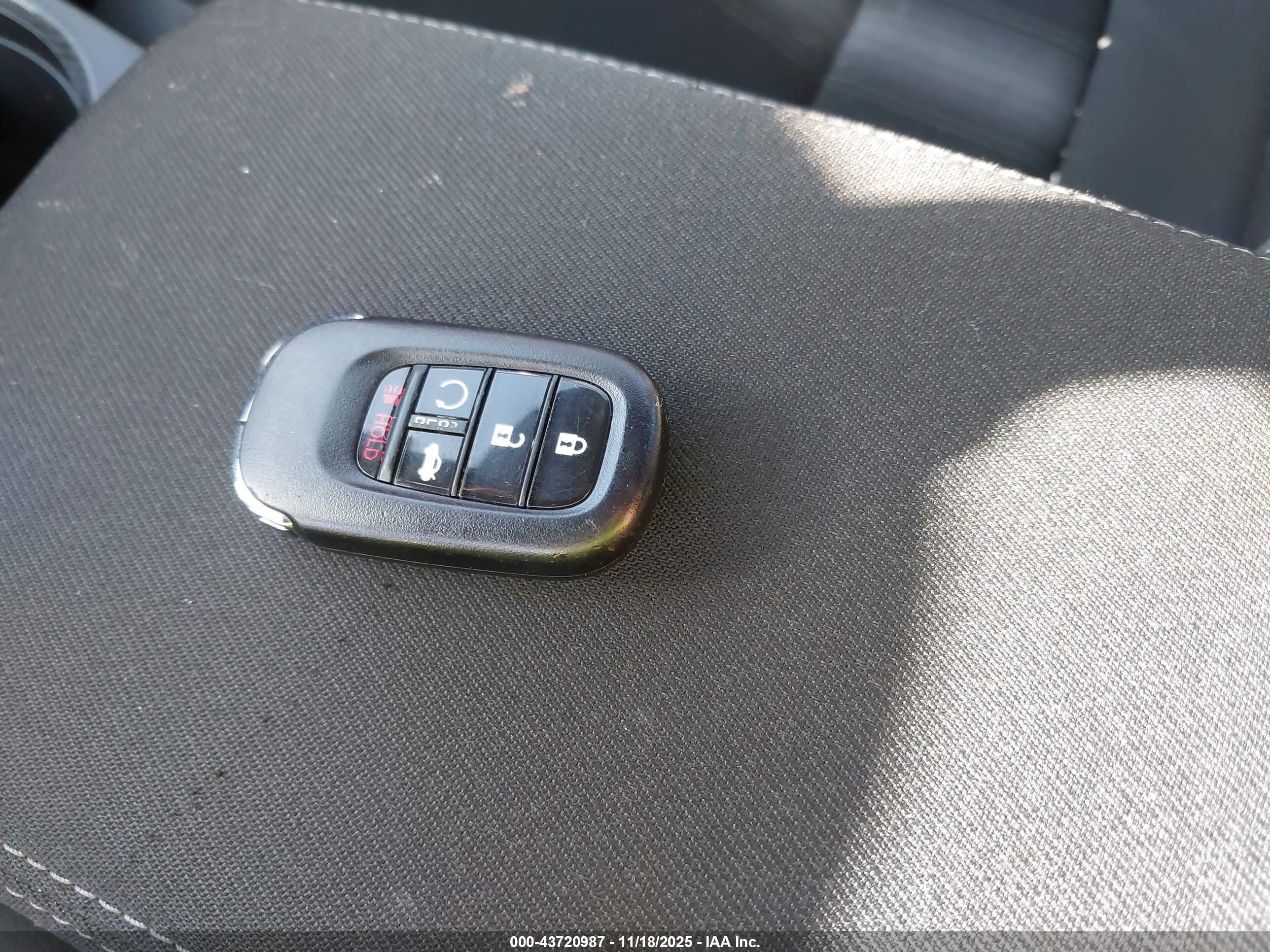 HONDA CIVIC image 11