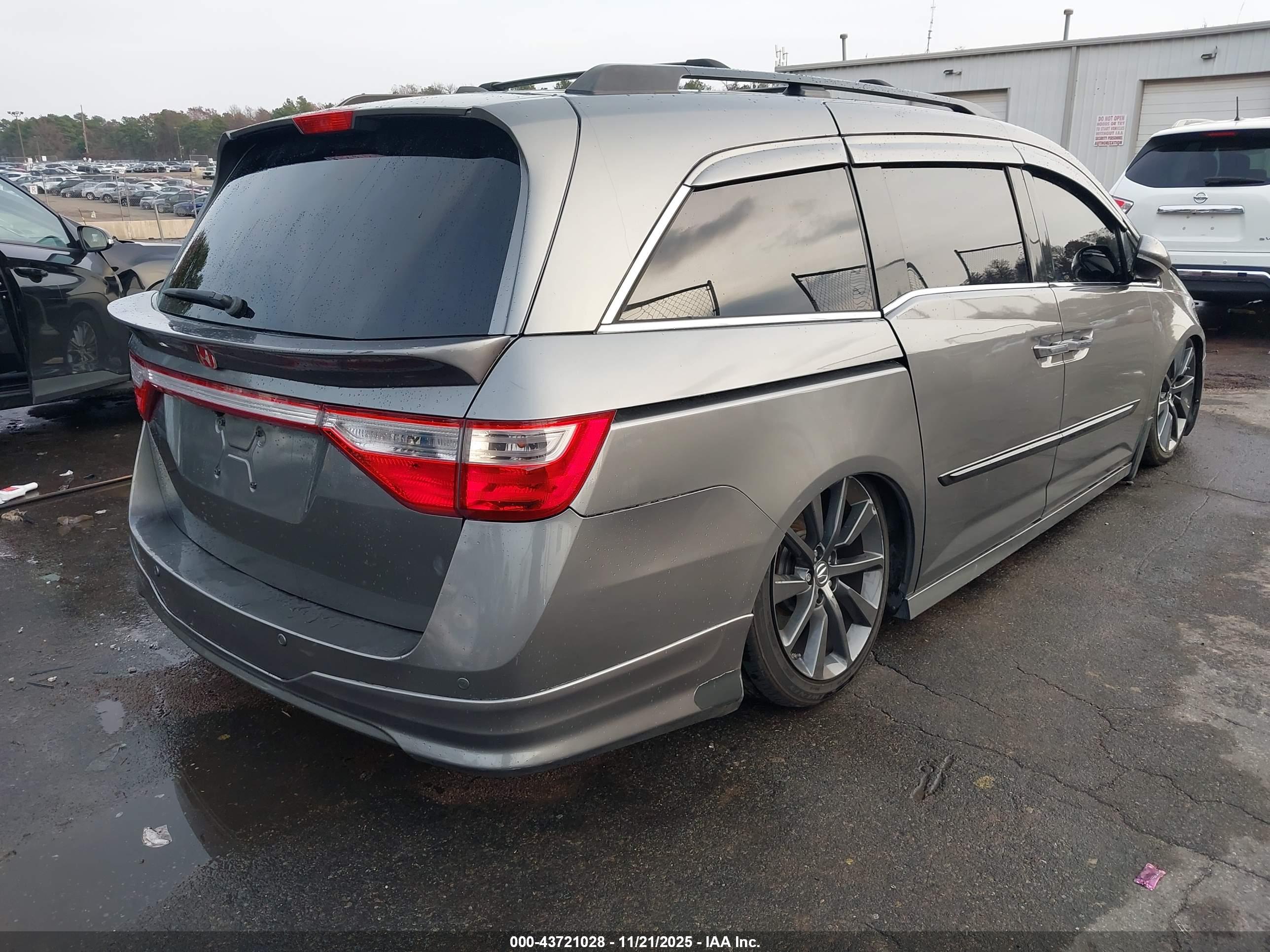 HONDA ODYSSEY image 4