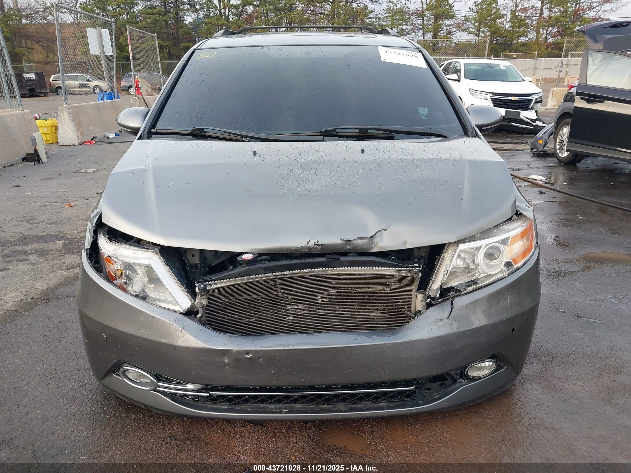 HONDA ODYSSEY image 6