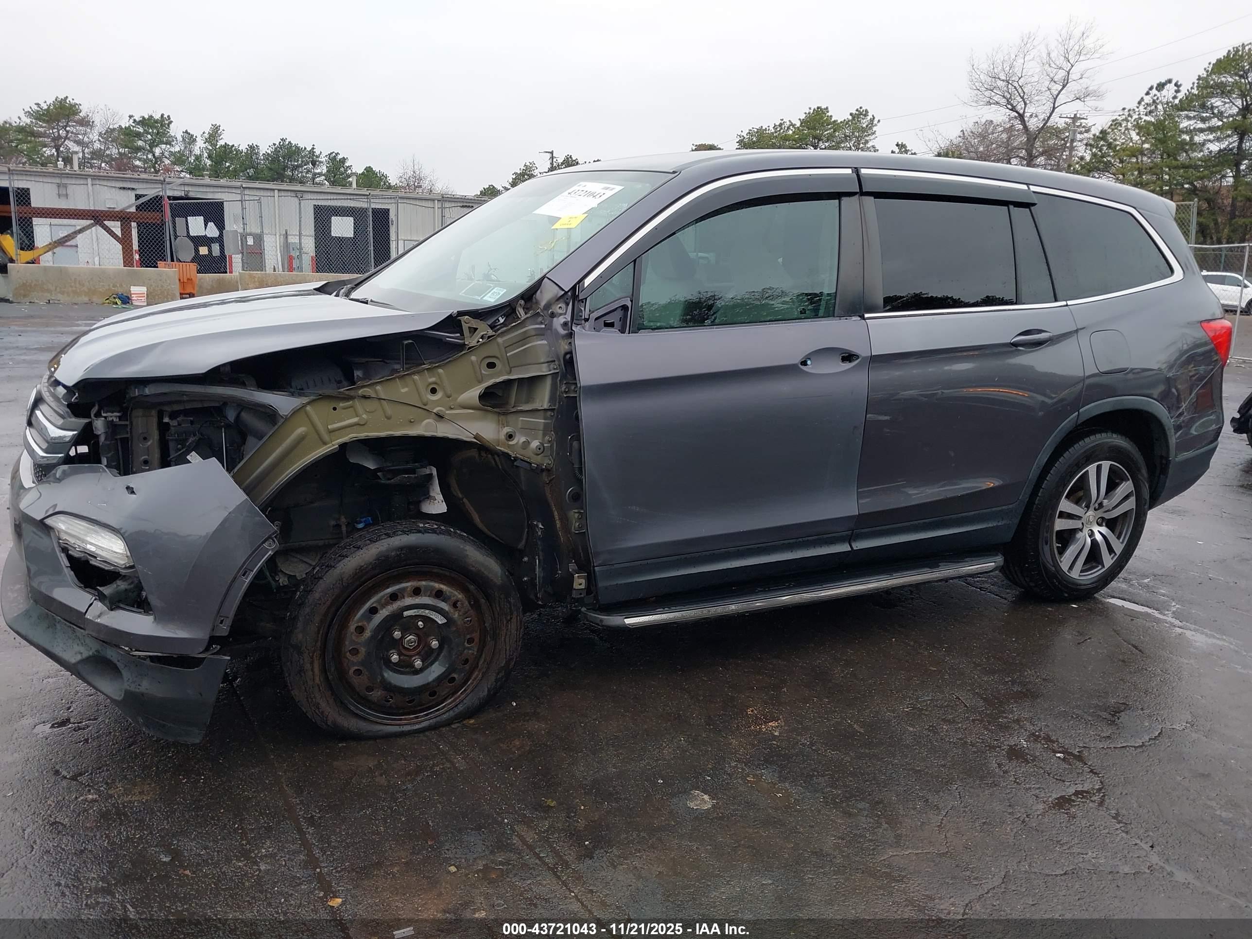 HONDA PILOT image 6