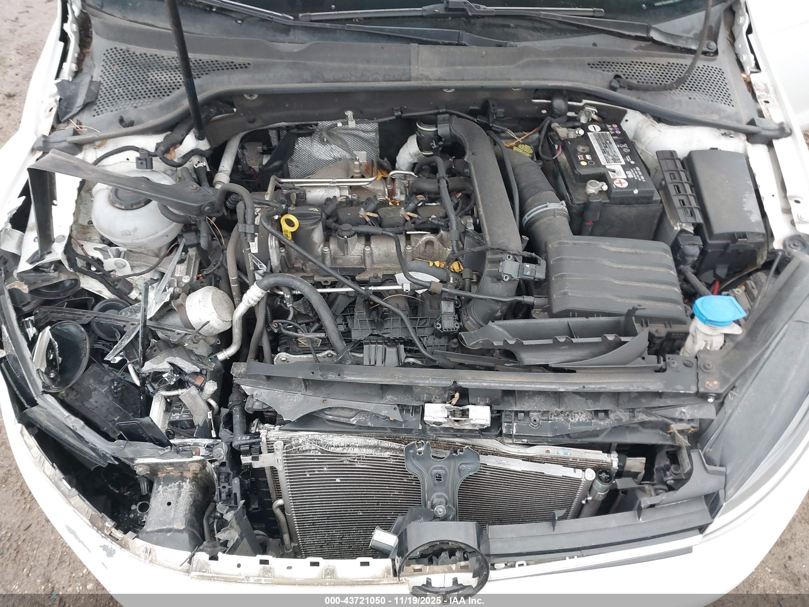 VOLKSWAGEN GOLF image 10
