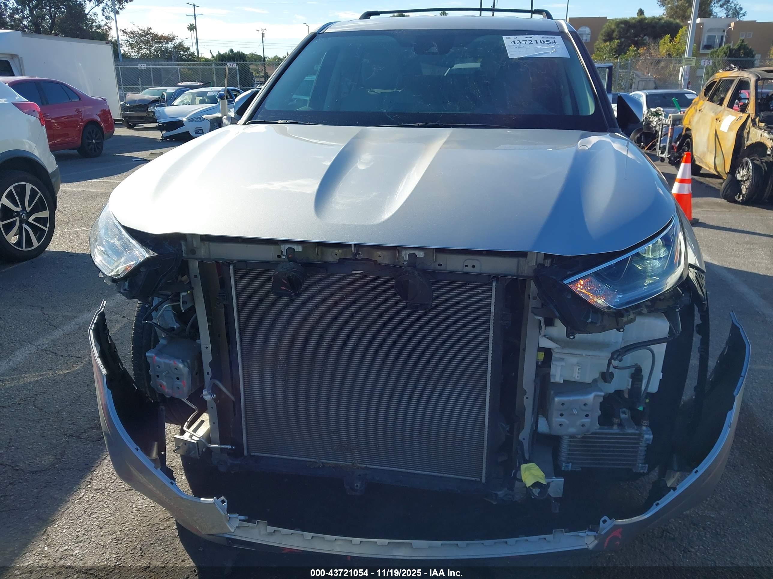 TOYOTA HIGHLANDER image 6