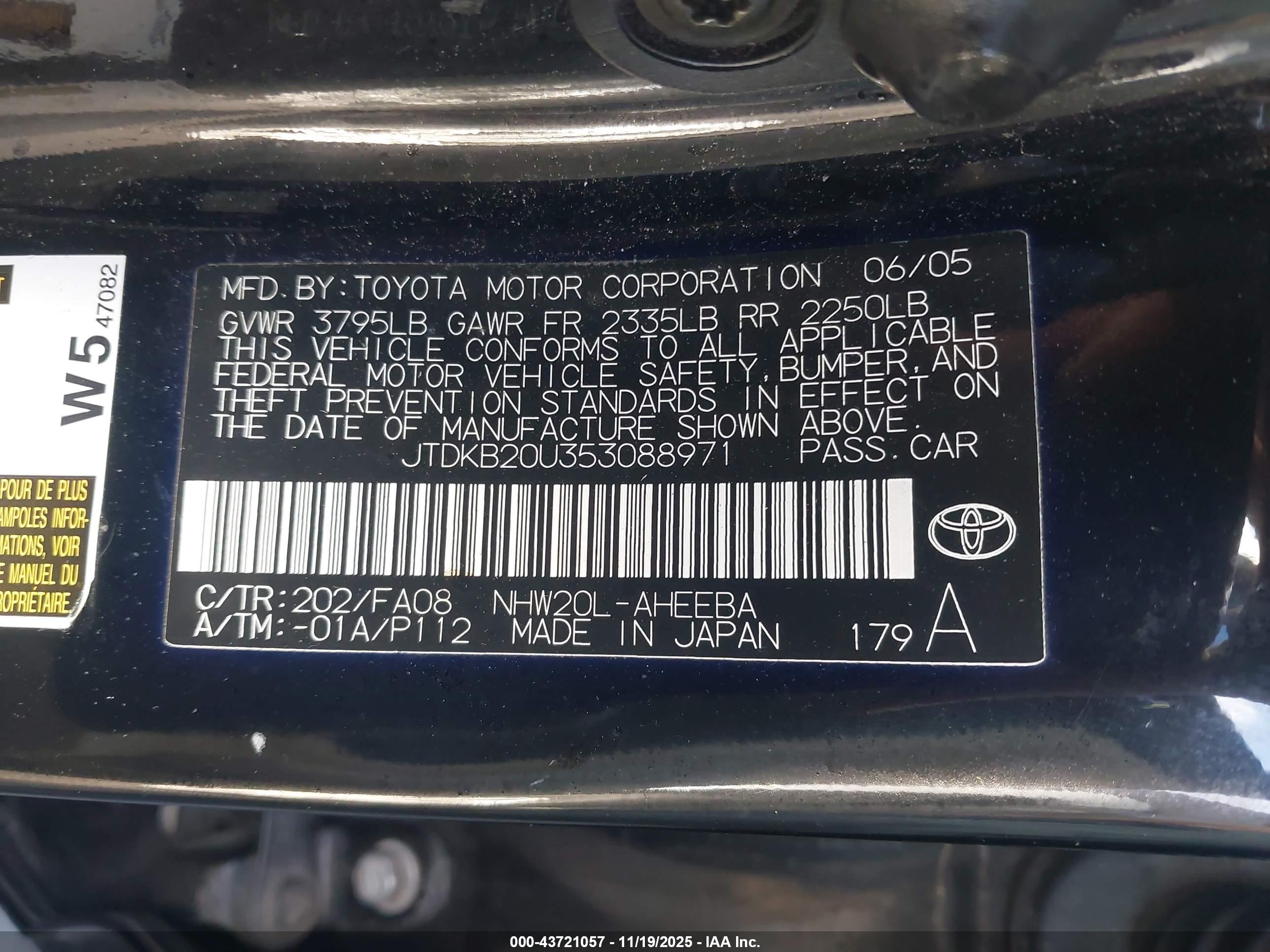 TOYOTA PRIUS image 9