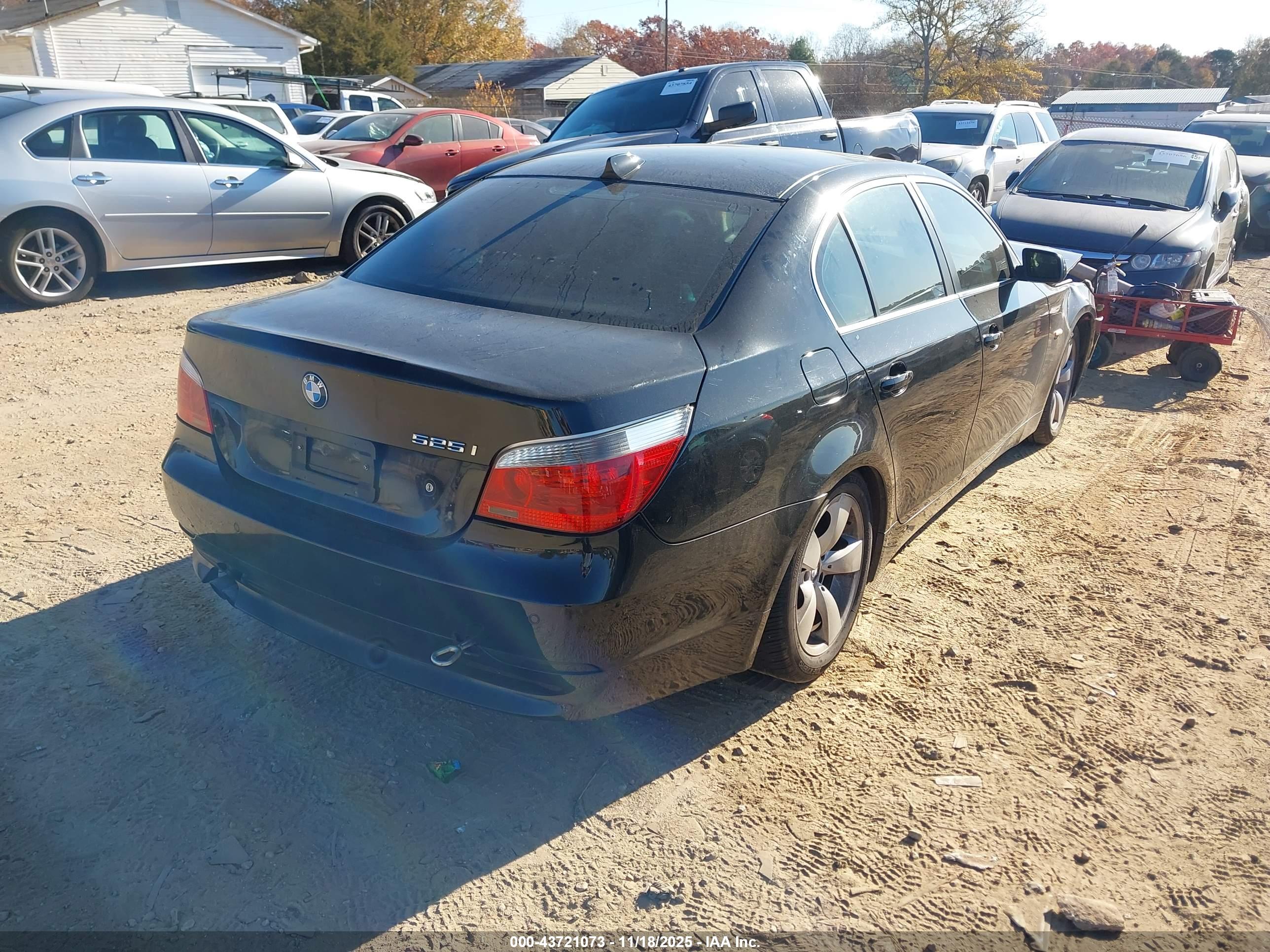 BMW 525I image 4