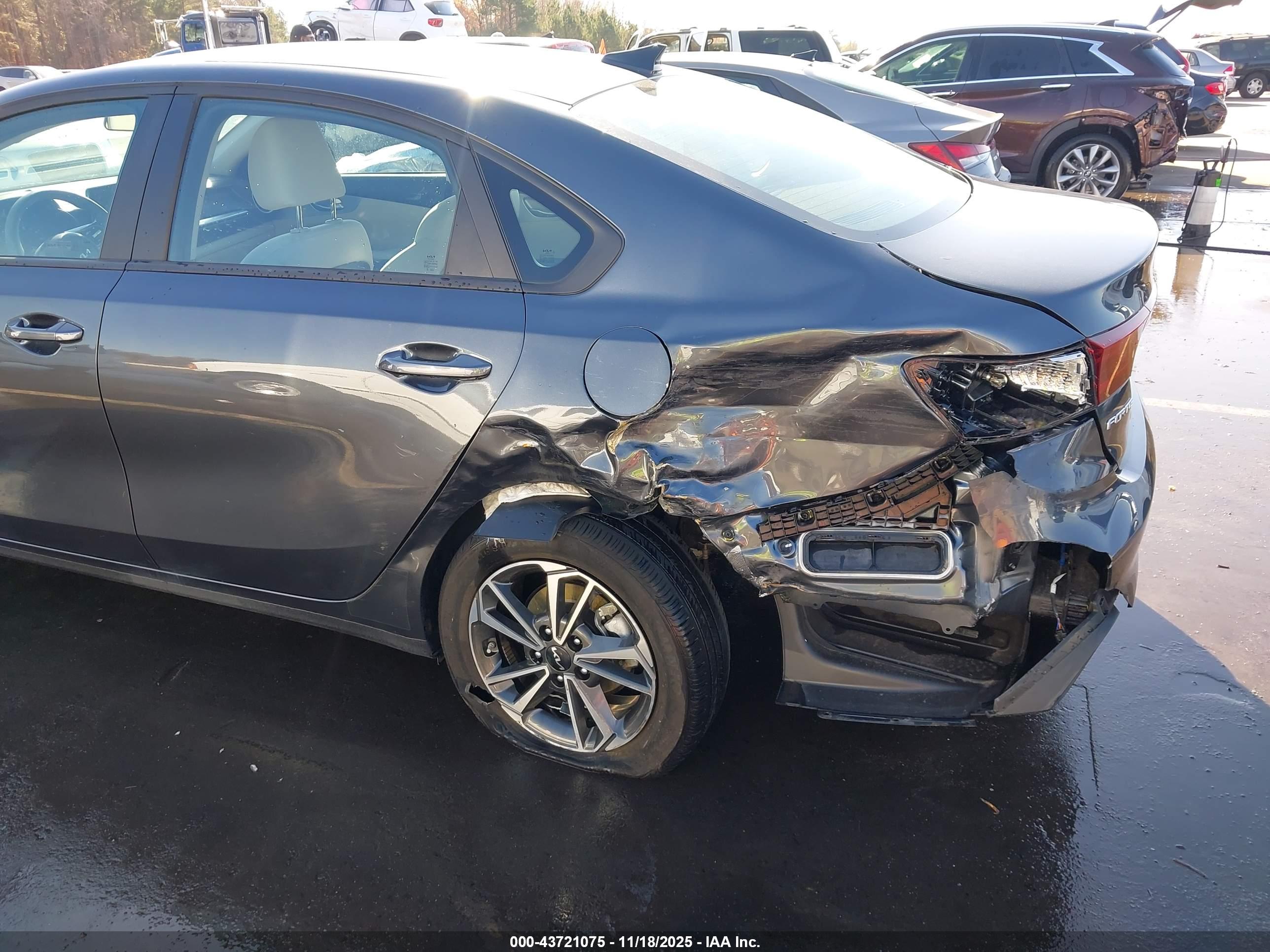 KIA FORTE image 6