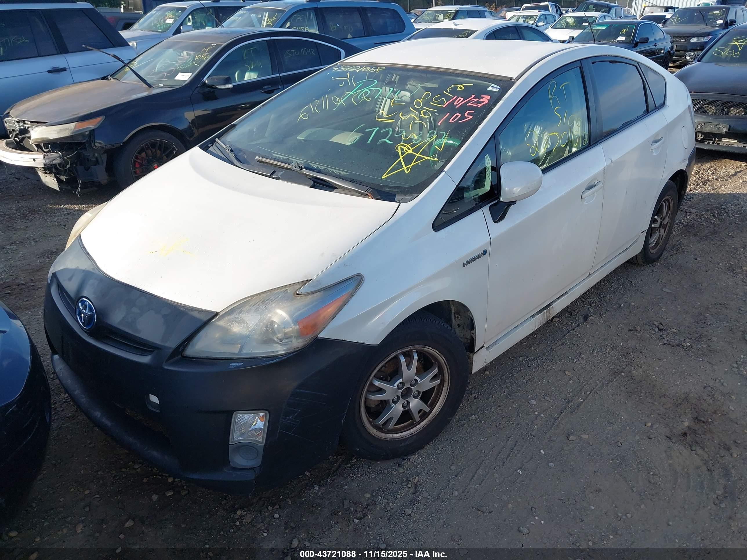 TOYOTA PRIUS image 2