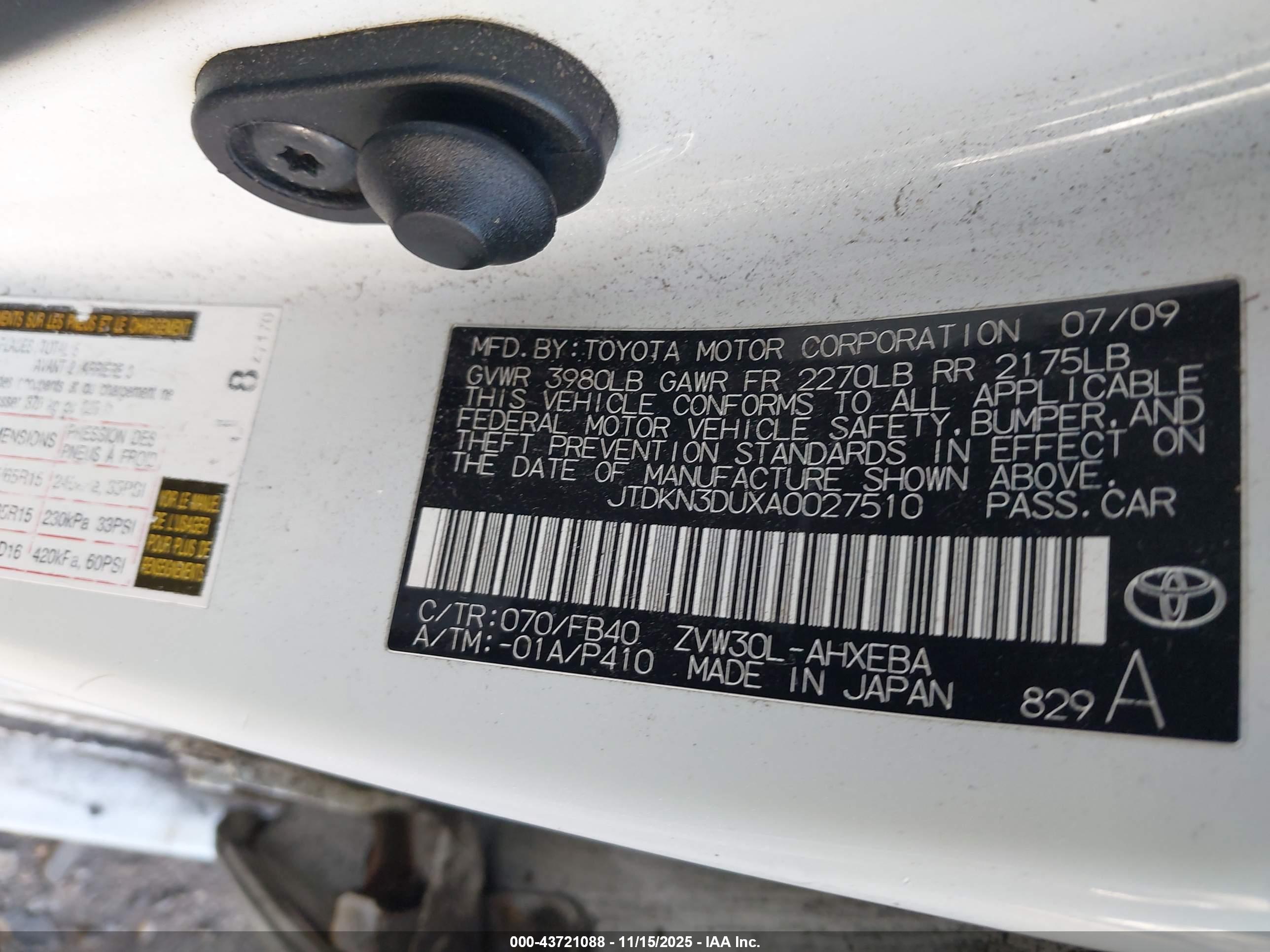 TOYOTA PRIUS image 9
