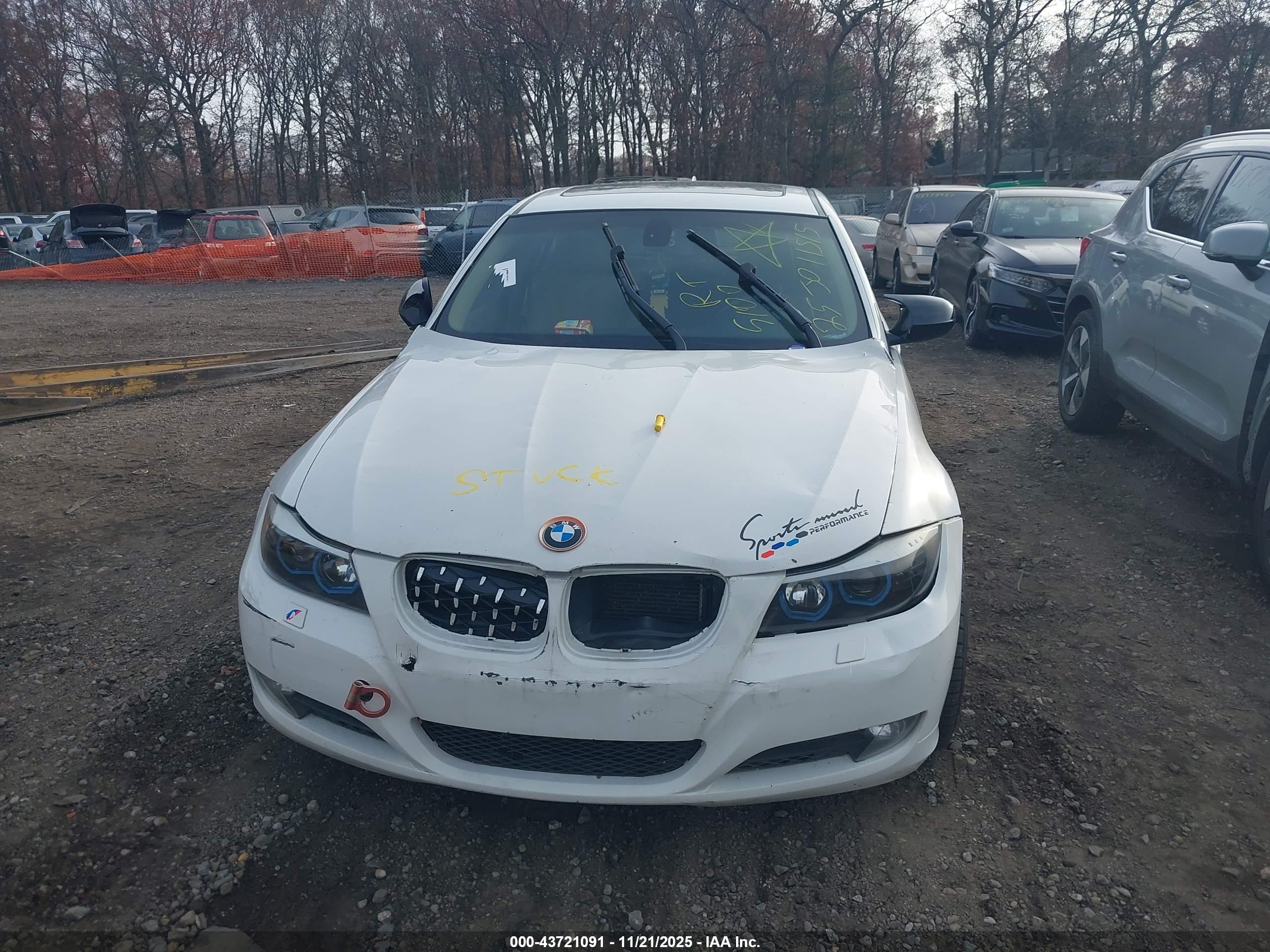 BMW 328I image 6