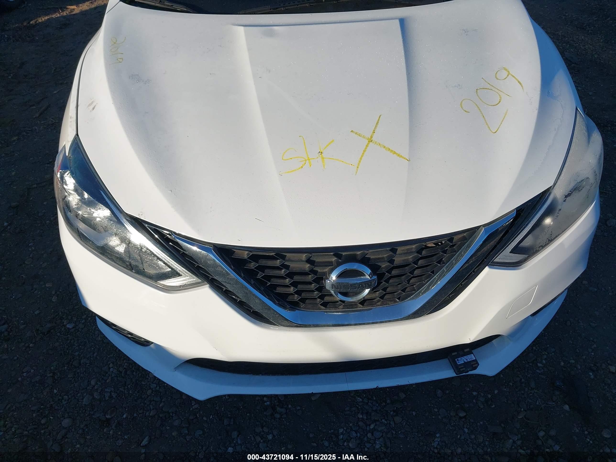 NISSAN SENTRA image 10