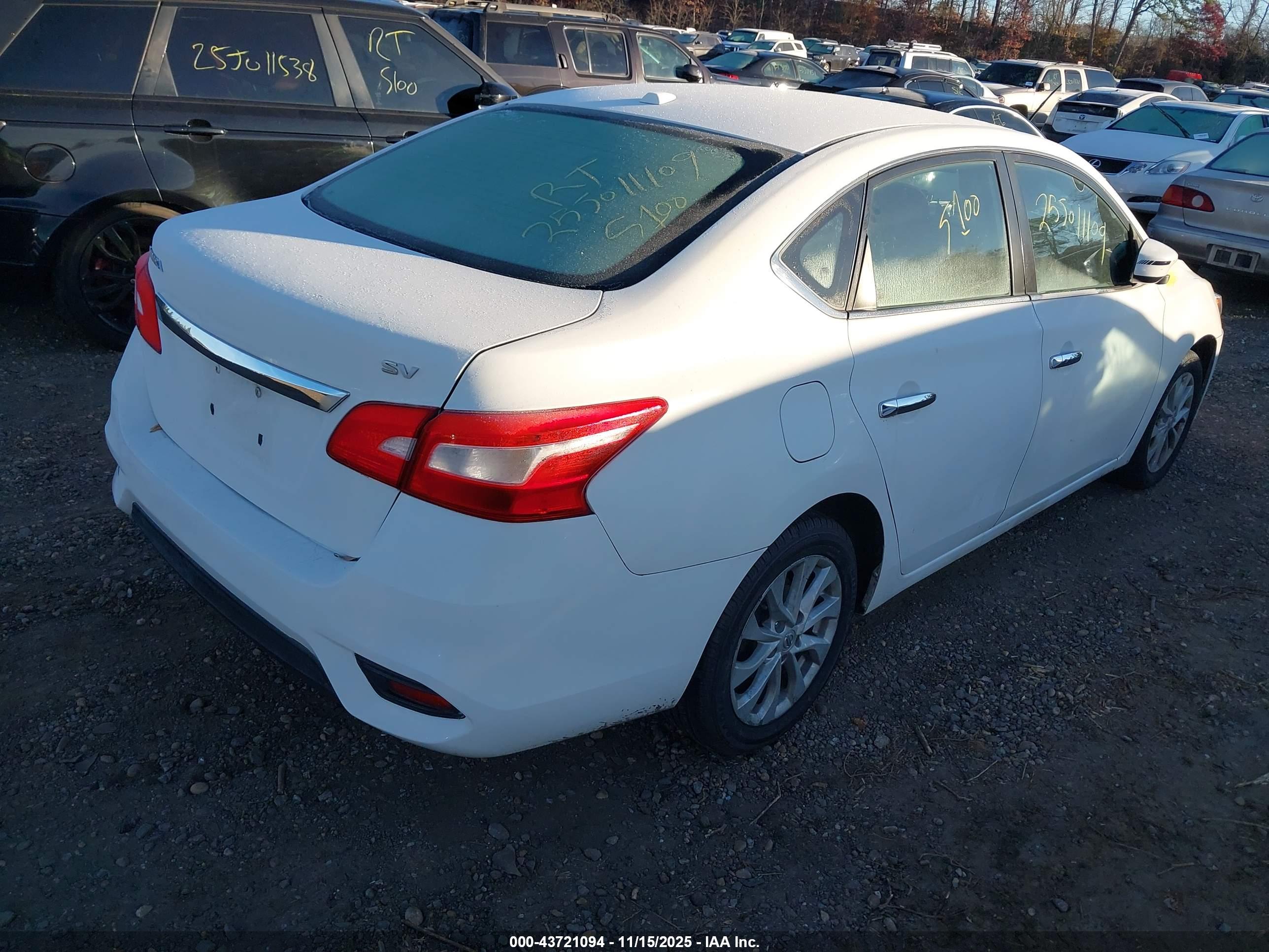 NISSAN SENTRA image 4