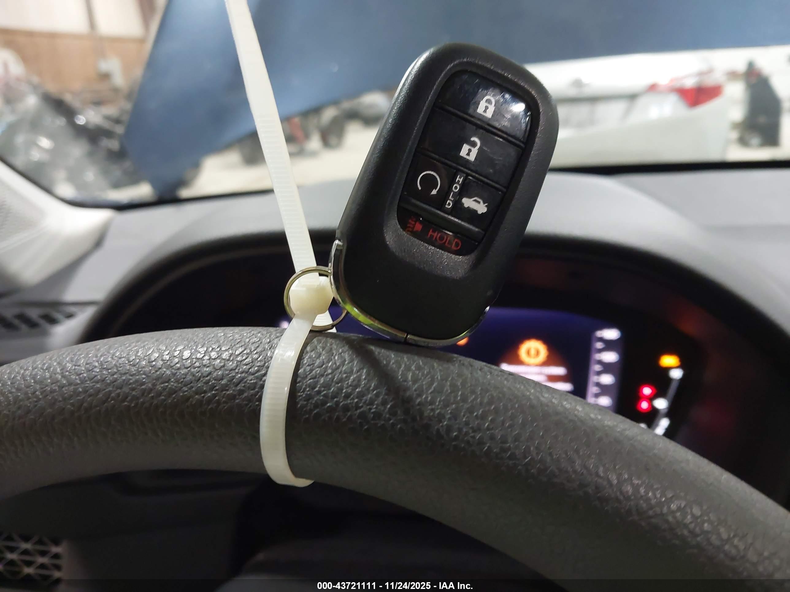HONDA ACCORD image 11