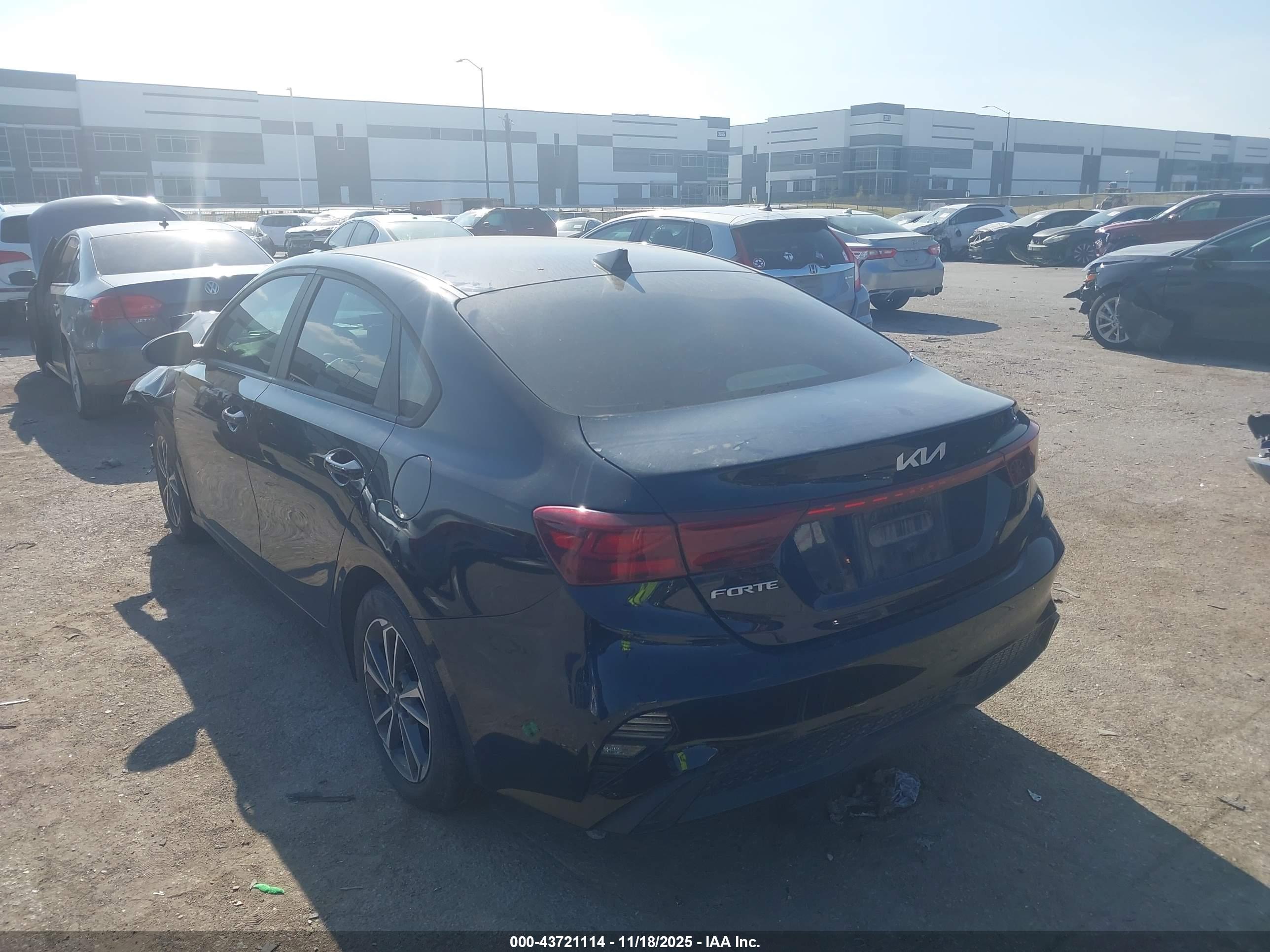 KIA FORTE image 3