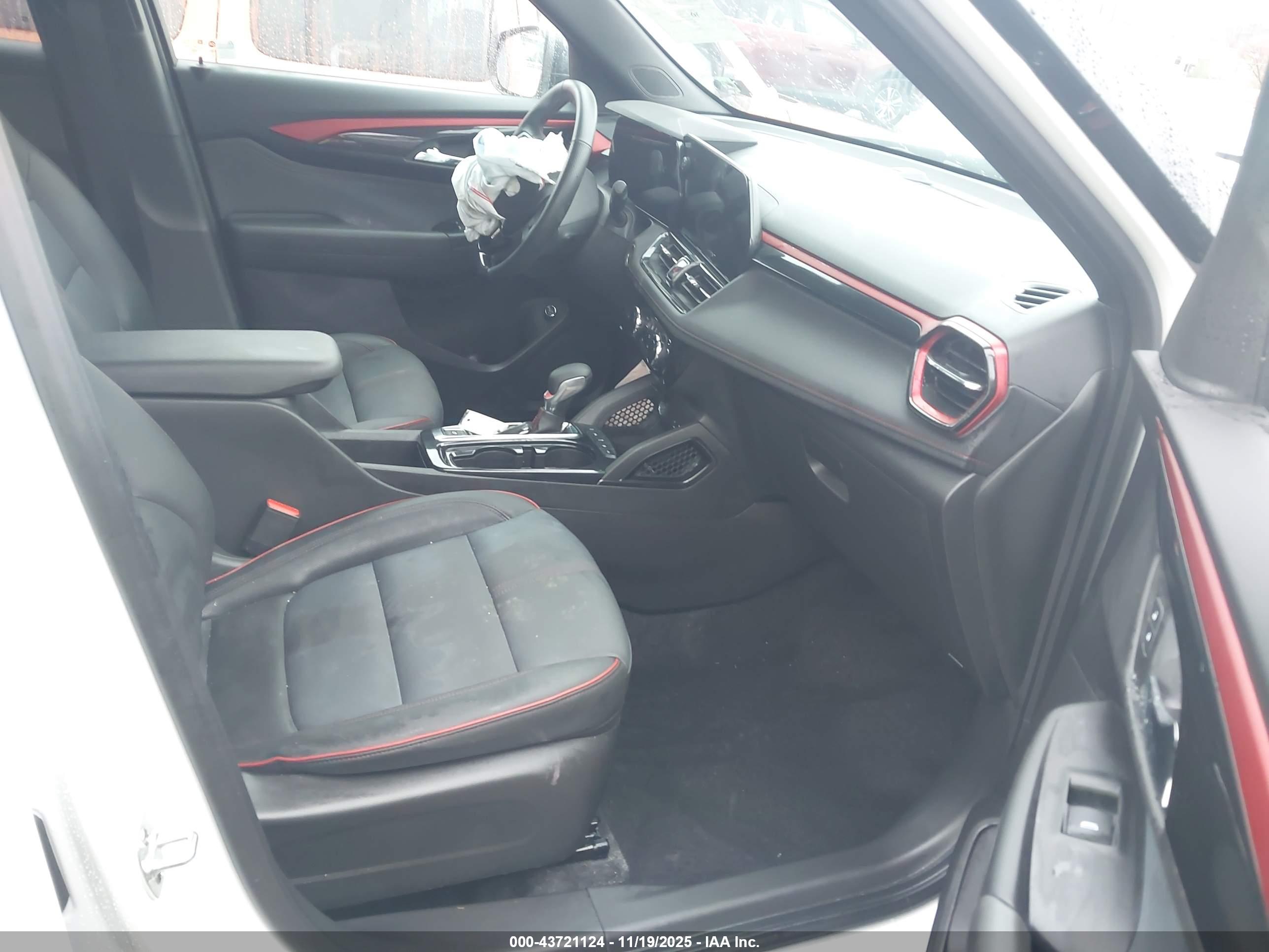 CHEVROLET TRAILBLAZER image 5