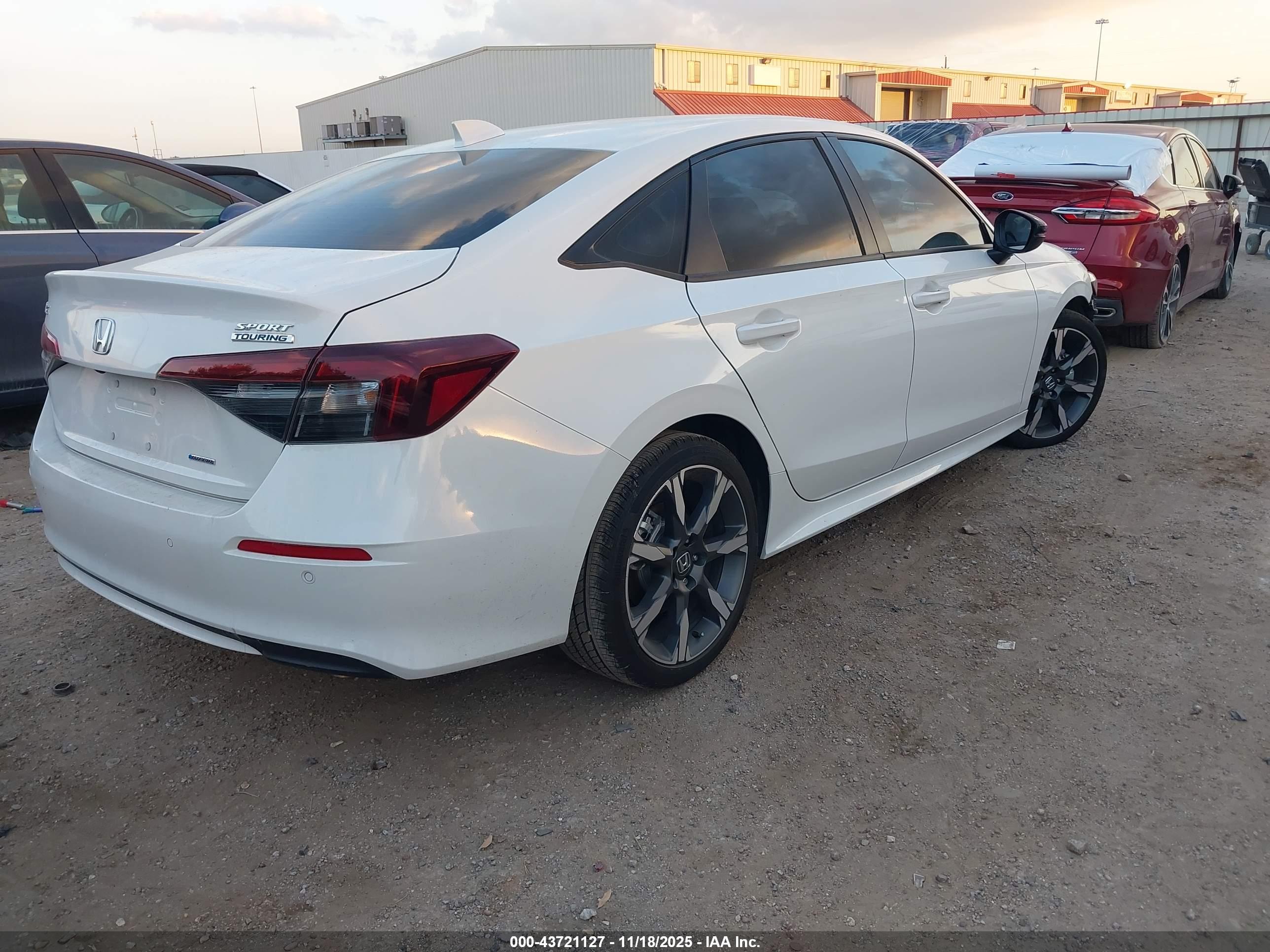 HONDA CIVIC image 4