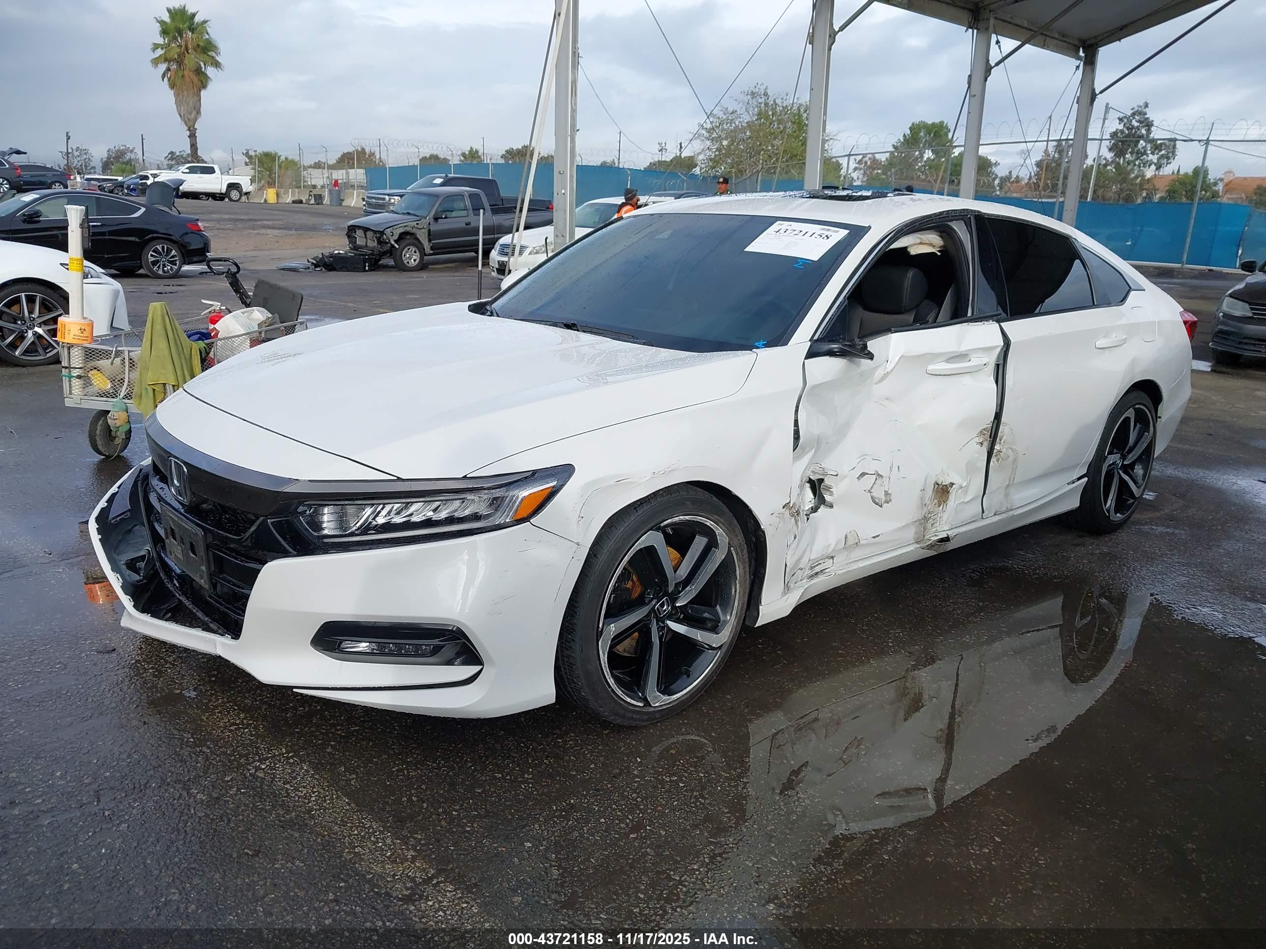 HONDA ACCORD image 2