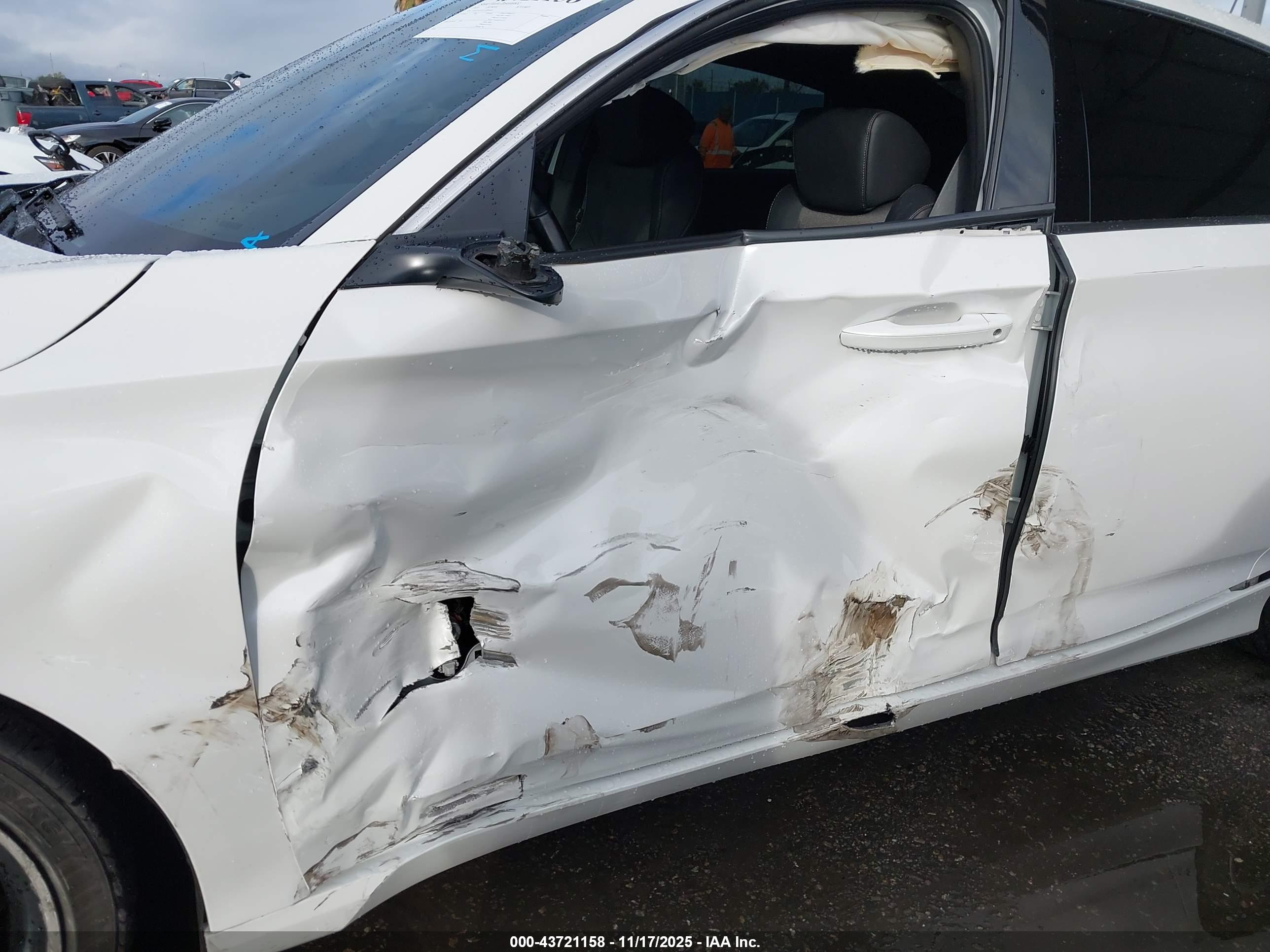 HONDA ACCORD image 6