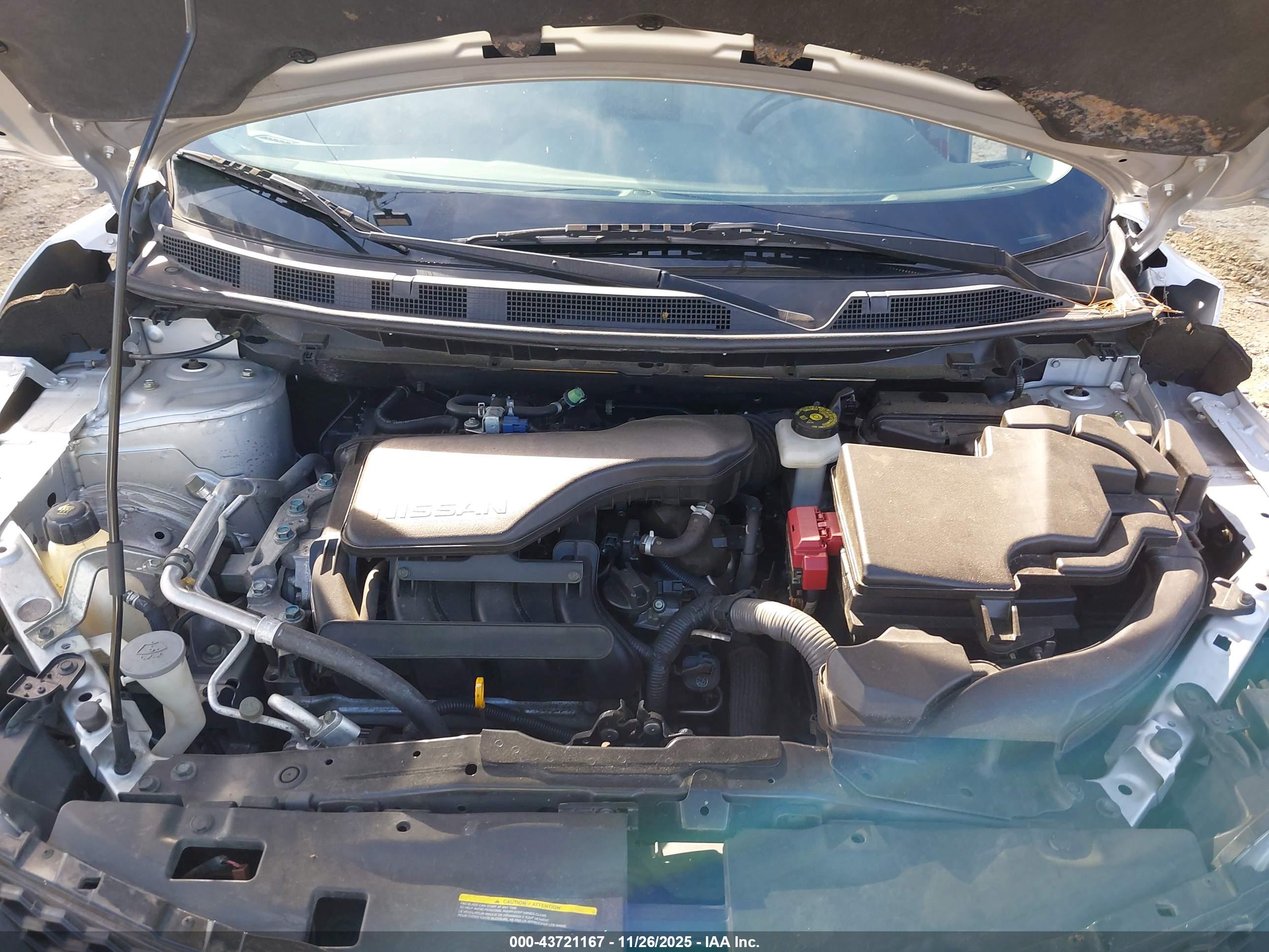 NISSAN ROGUE image 10