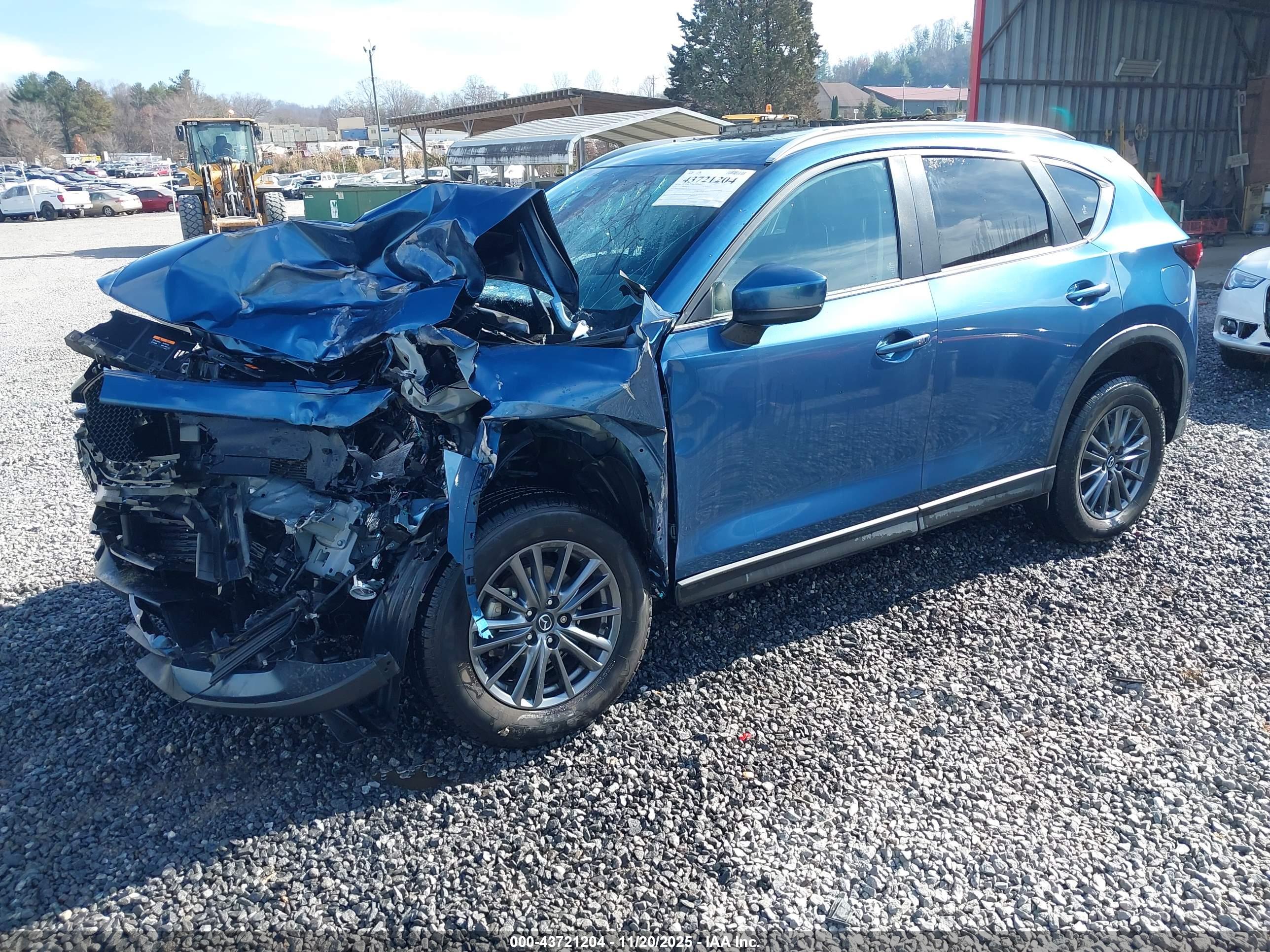 MAZDA CX-5 image 2