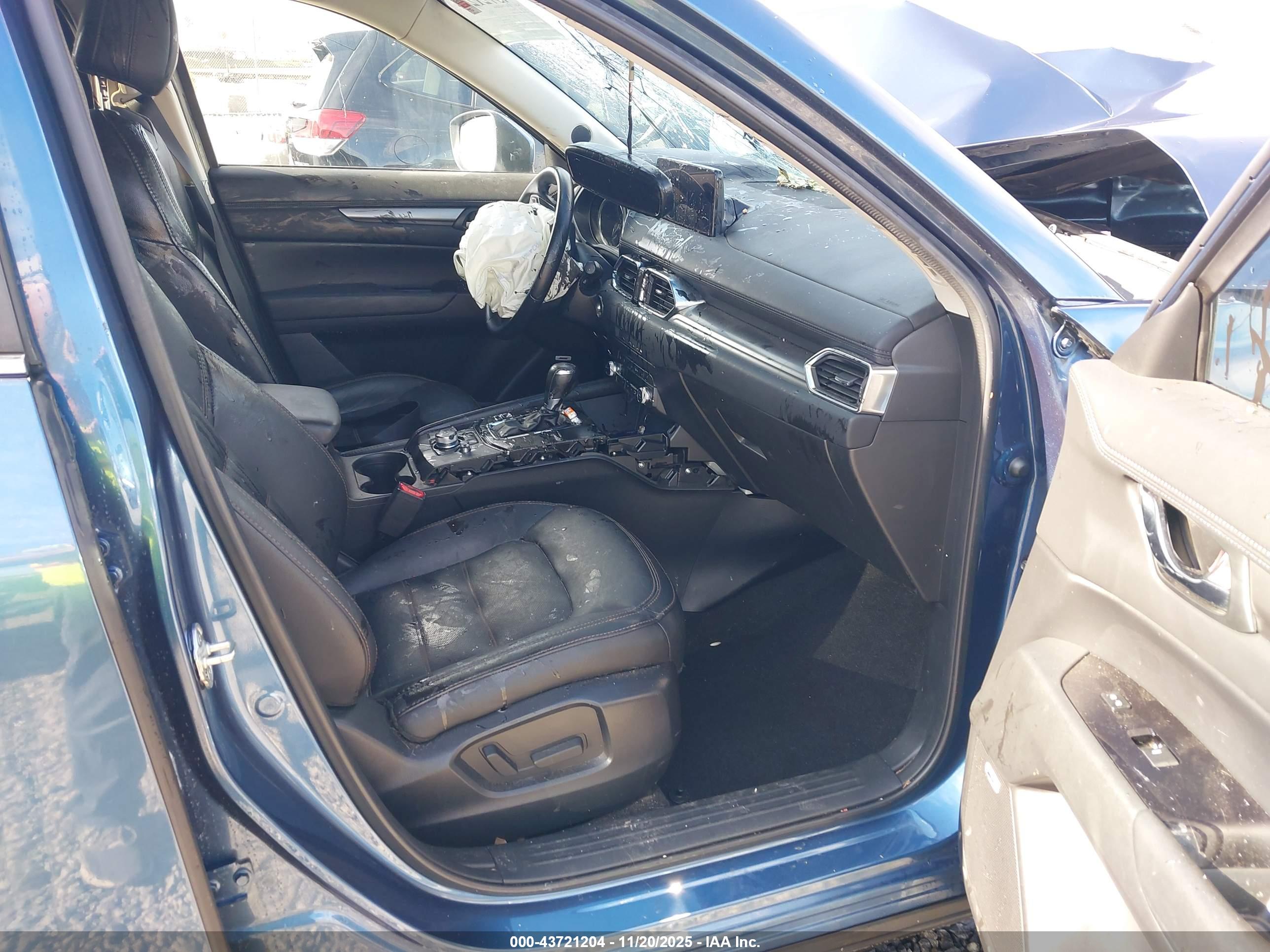MAZDA CX-5 image 5