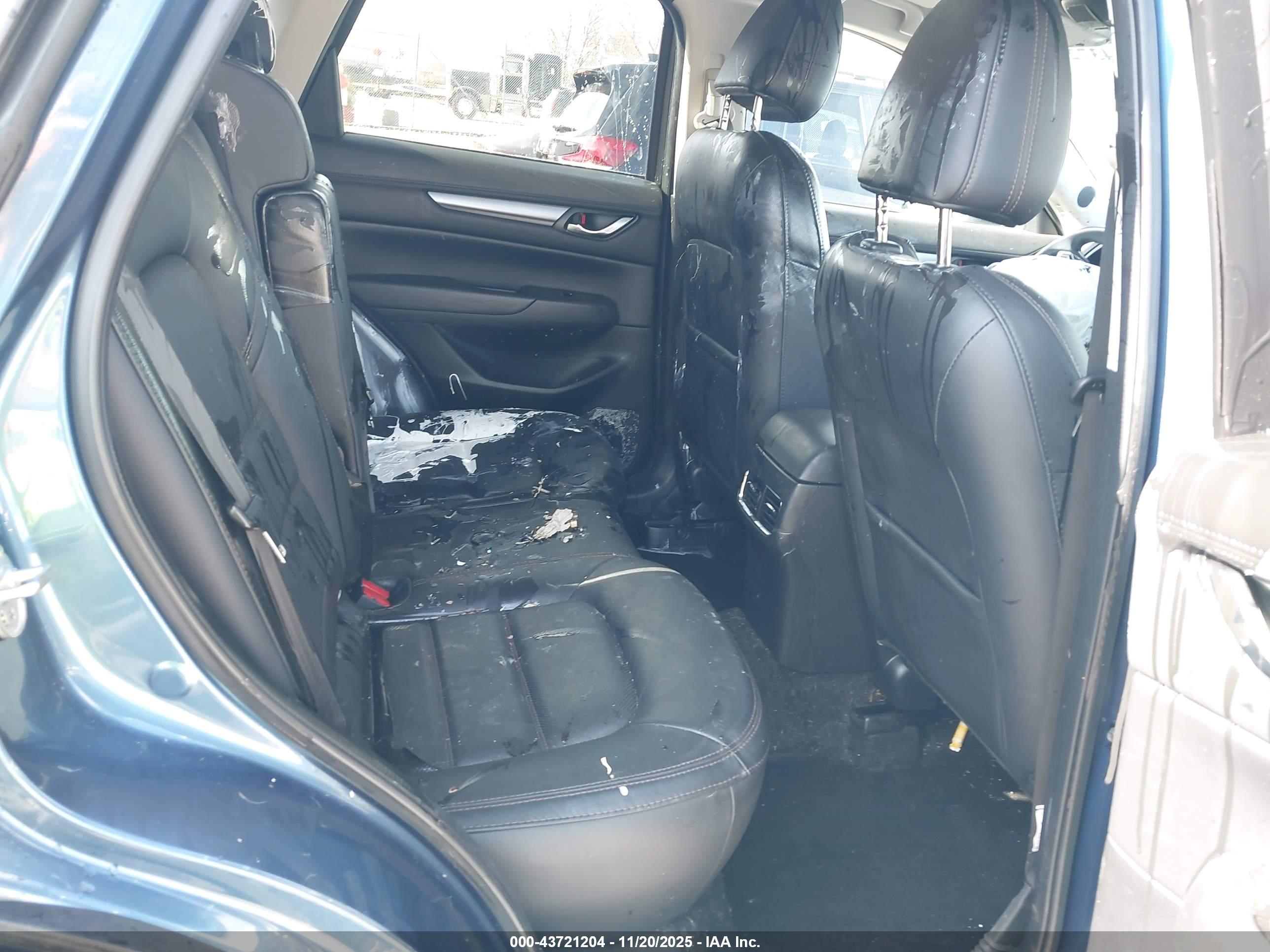MAZDA CX-5 image 8