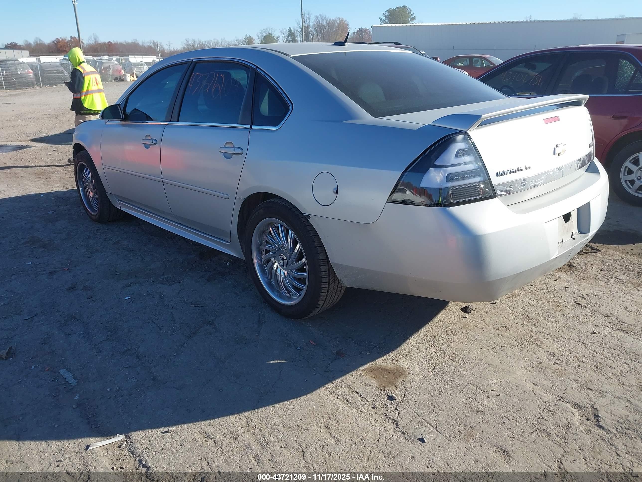 CHEVROLET IMPALA image 3