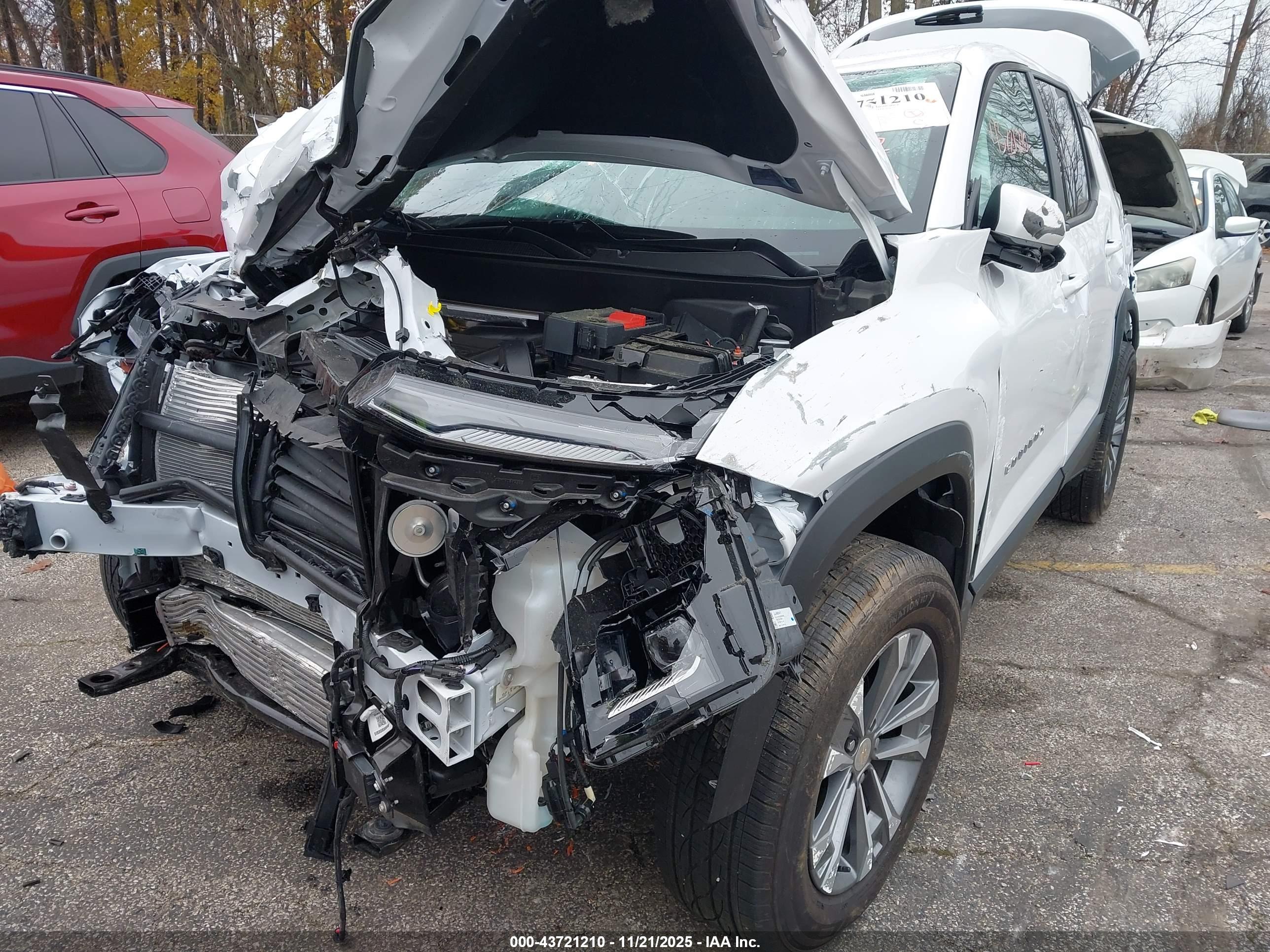 CHEVROLET EQUINOX image 6