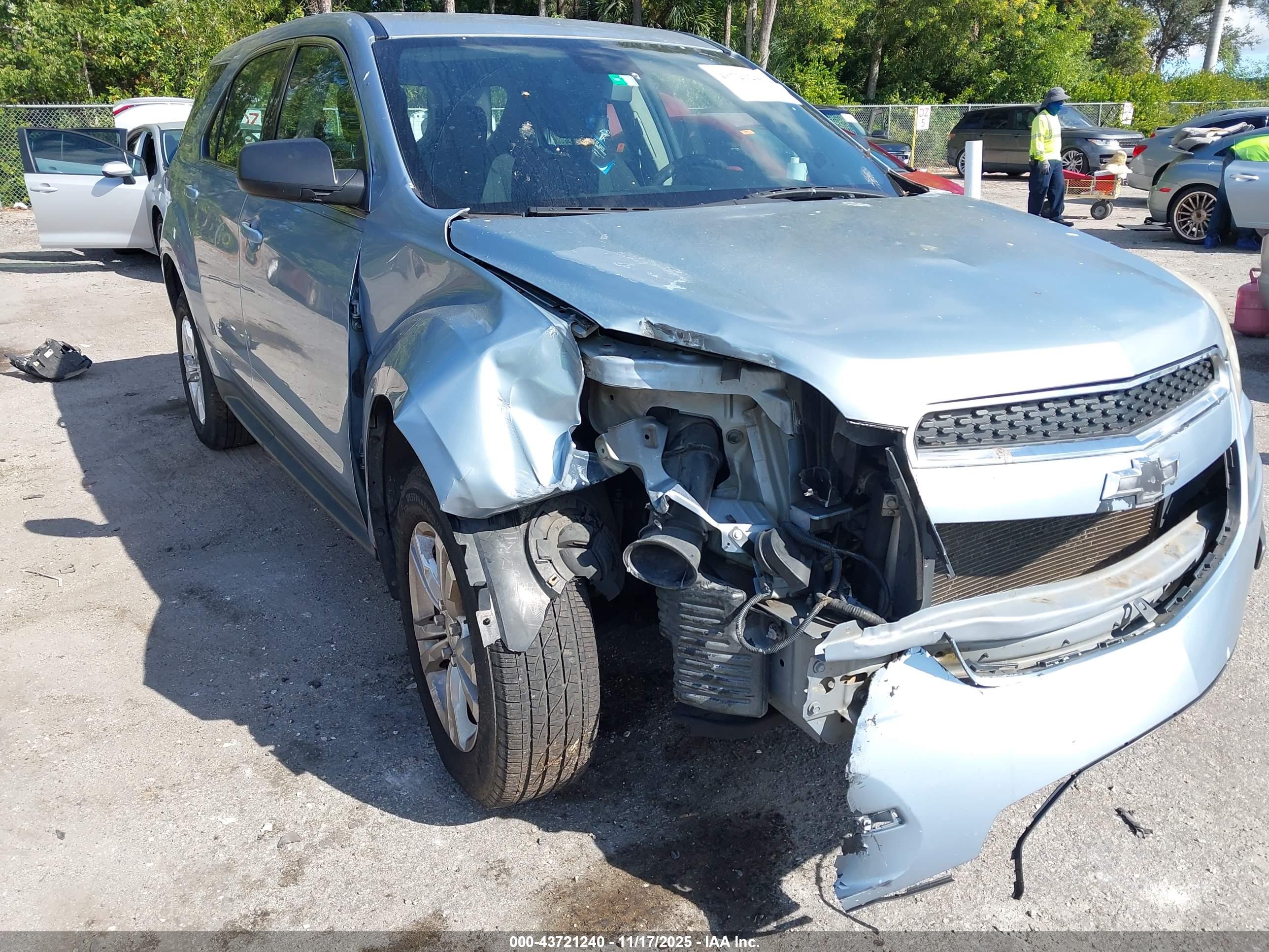 CHEVROLET EQUINOX image 6
