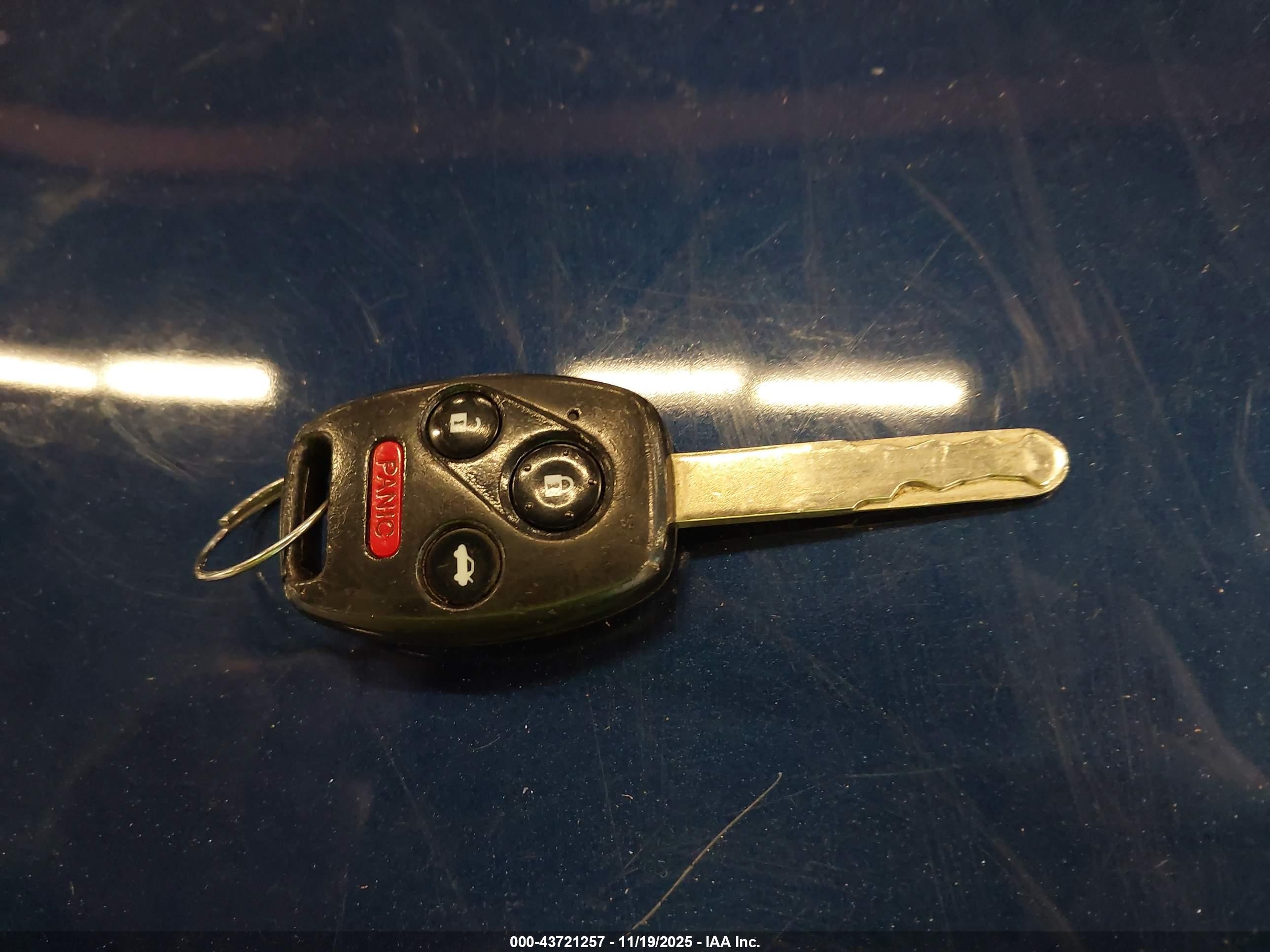 HONDA CIVIC image 11