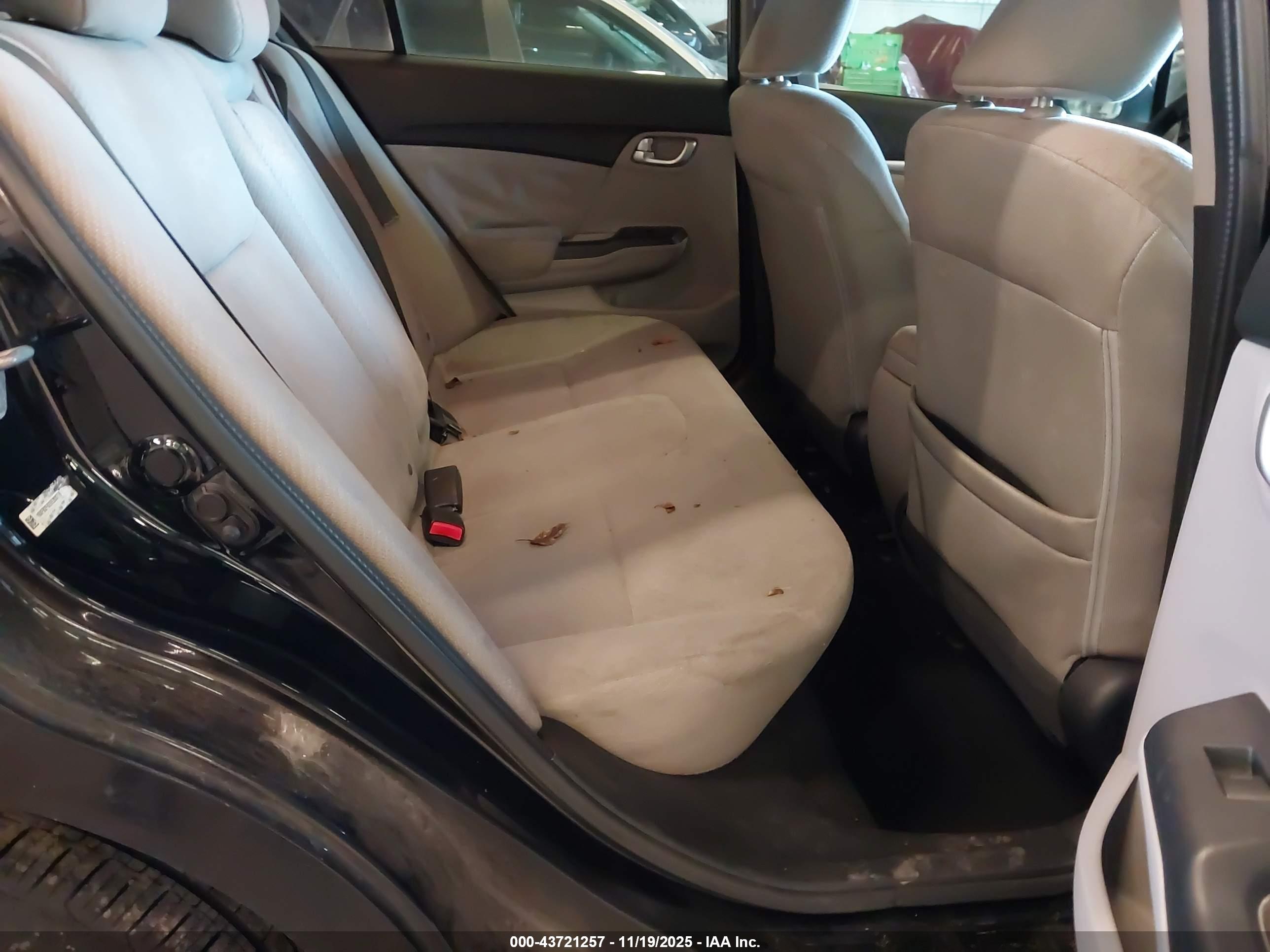 HONDA CIVIC image 8