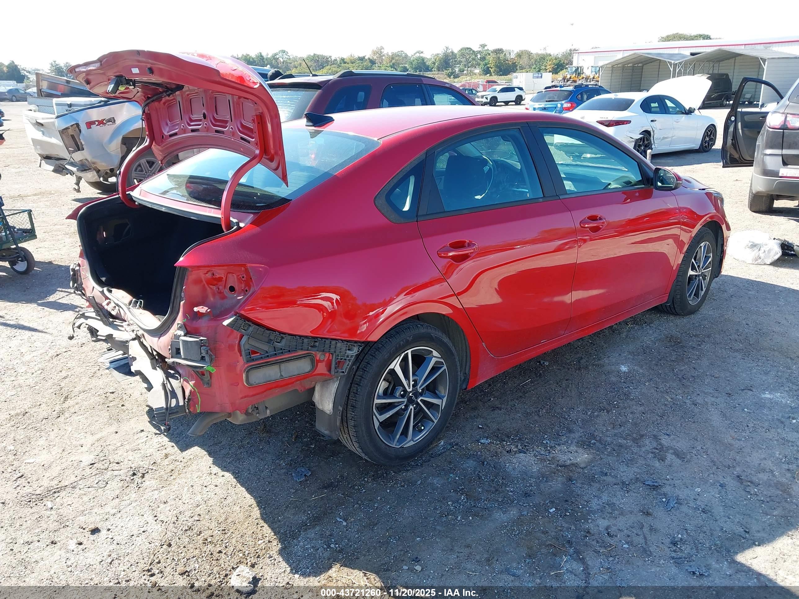KIA FORTE image 4