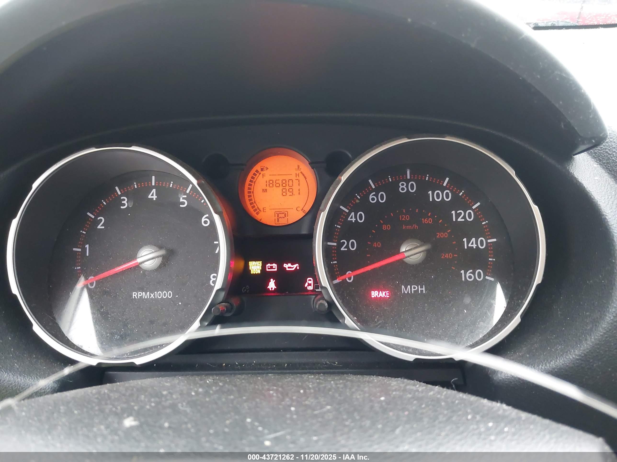 NISSAN ROGUE image 7