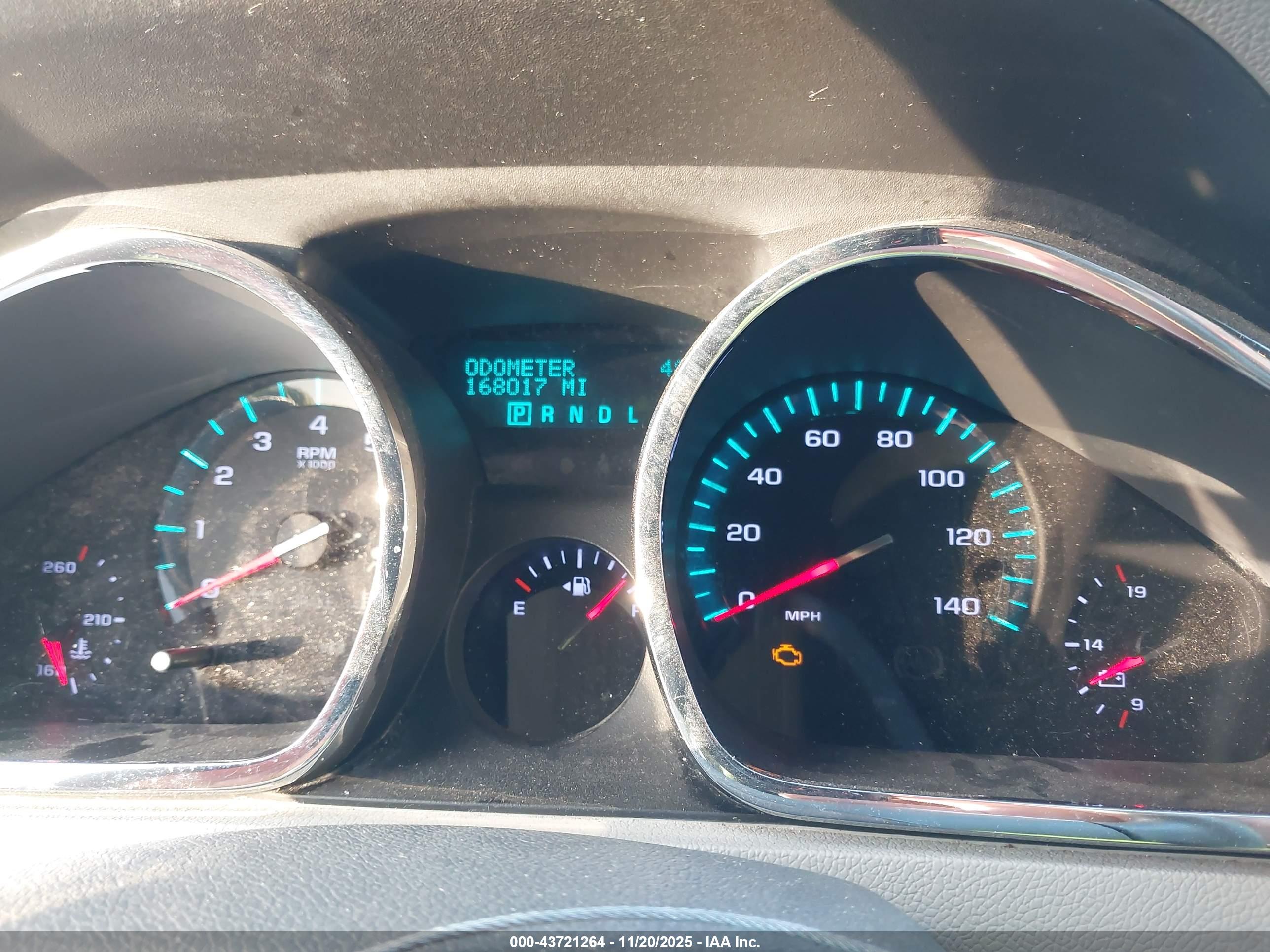 CHEVROLET TRAVERSE image 7
