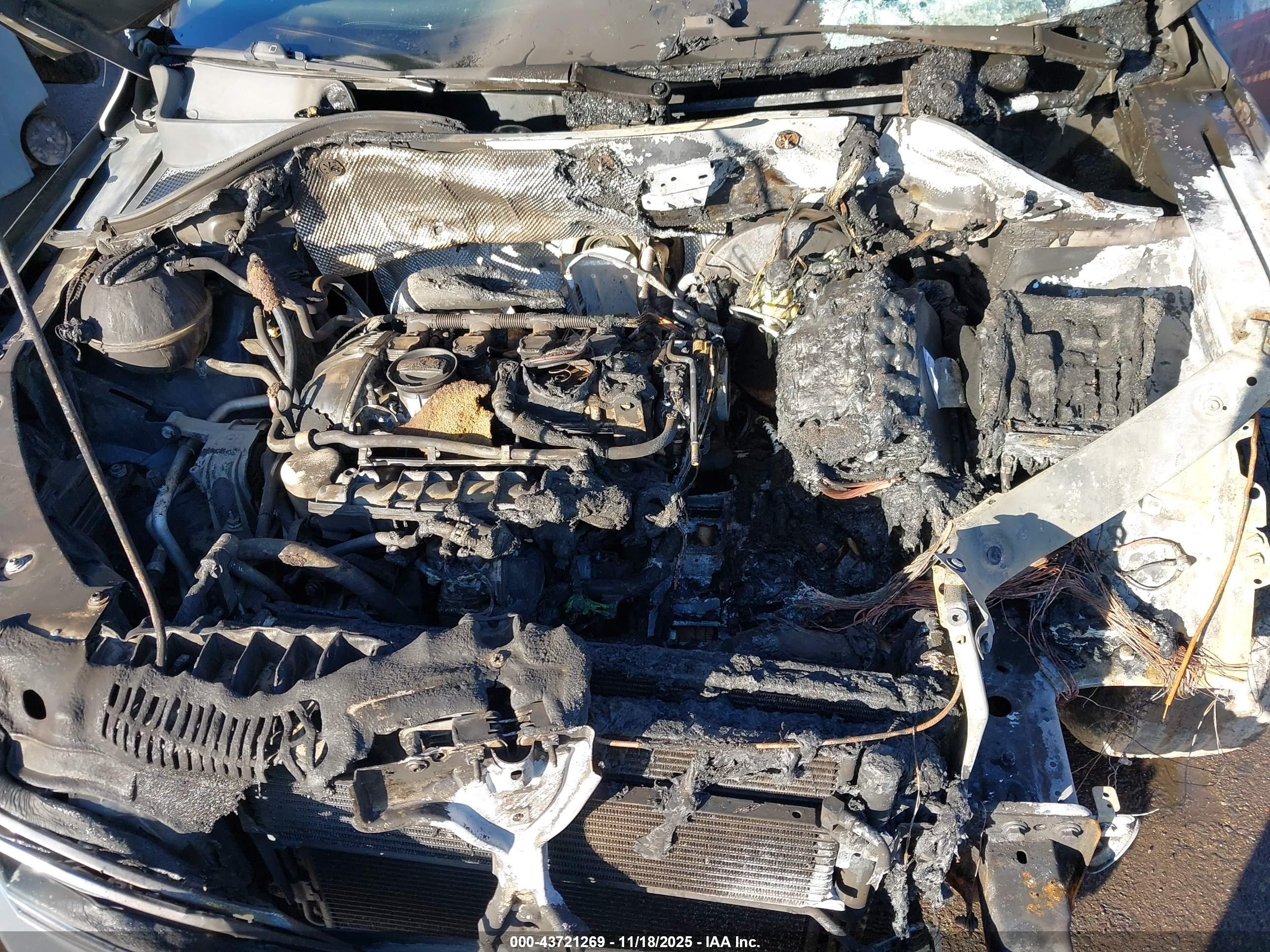 VOLKSWAGEN TIGUAN image 10