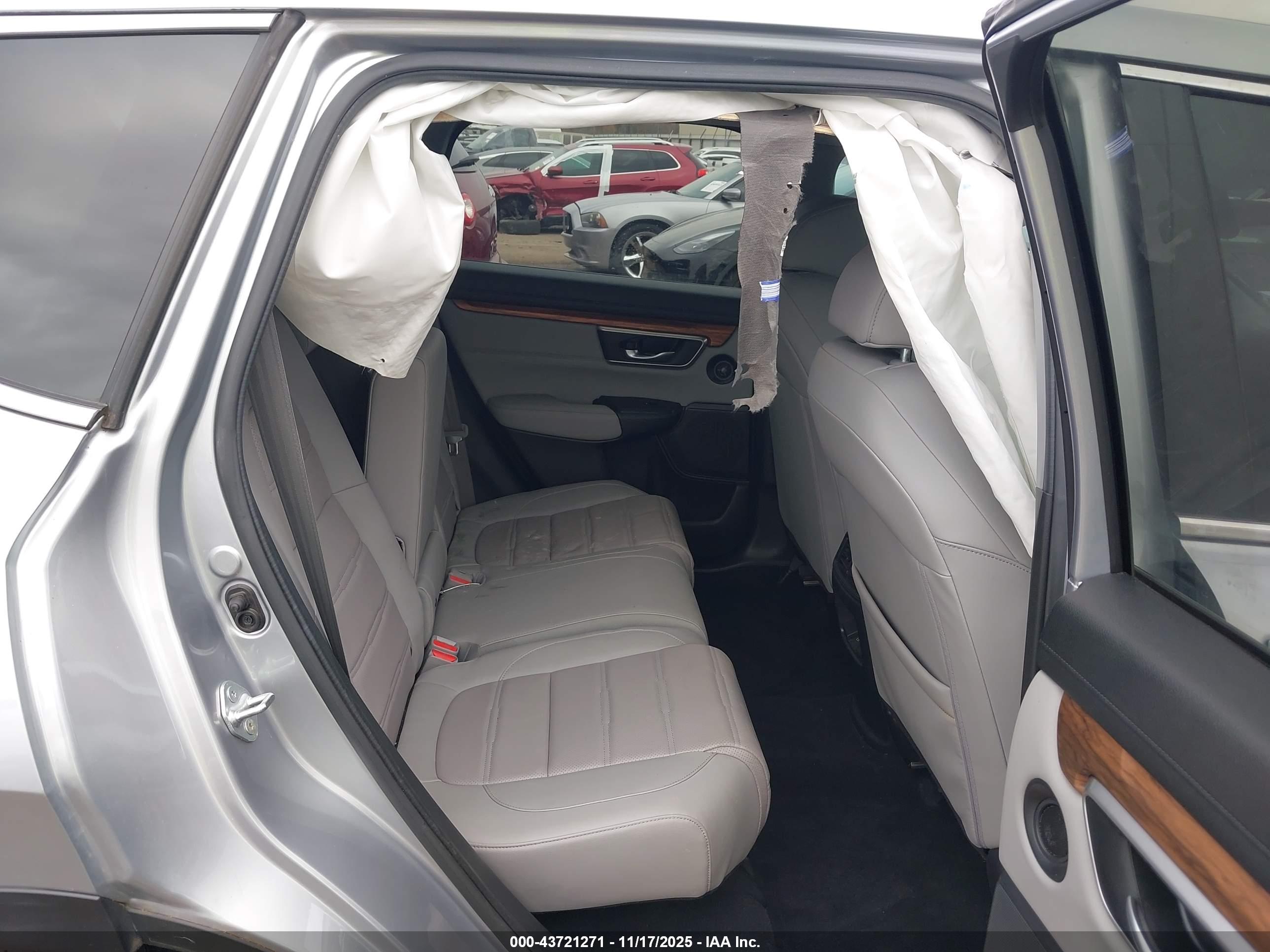 HONDA CR-V image 8