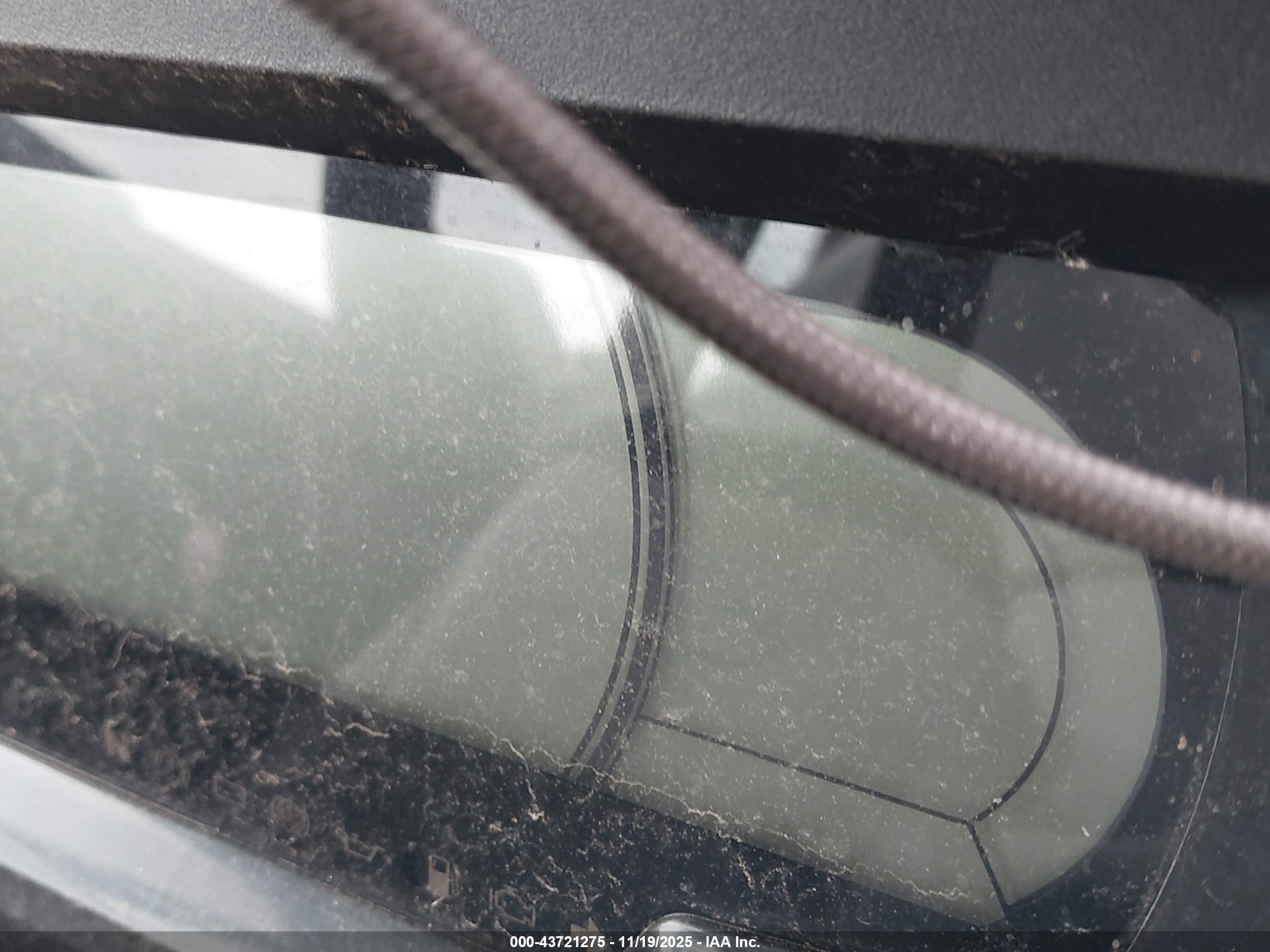 CAN-AM DEFENDER image 7