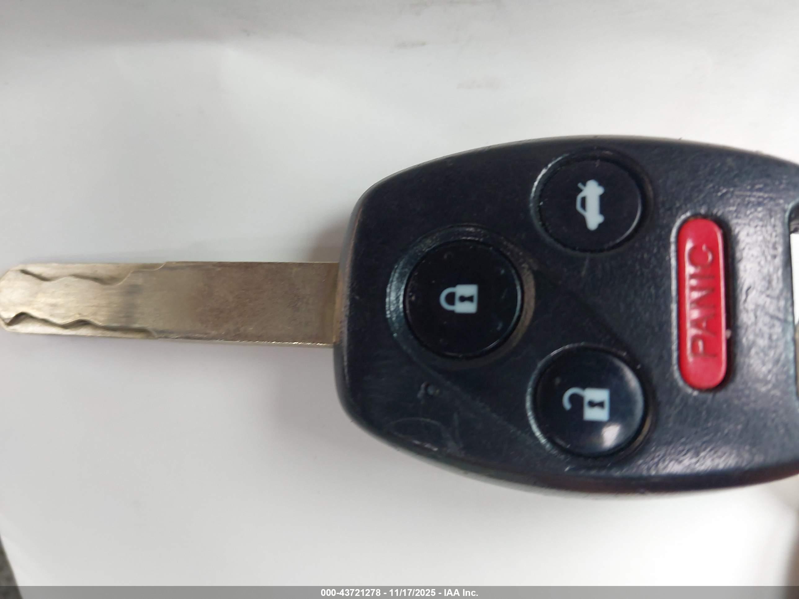 HONDA CIVIC image 11
