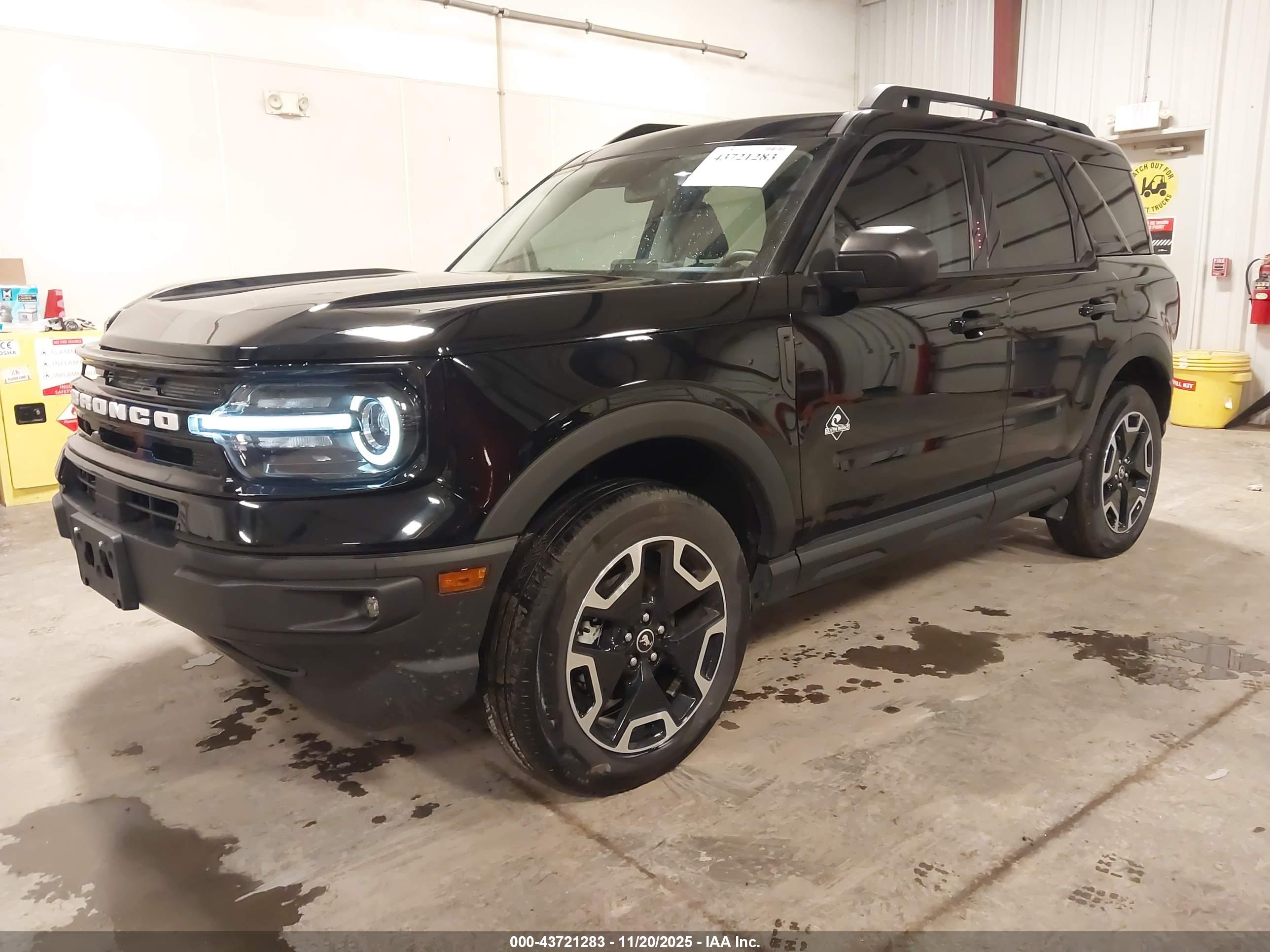 FORD BRONCO image 2