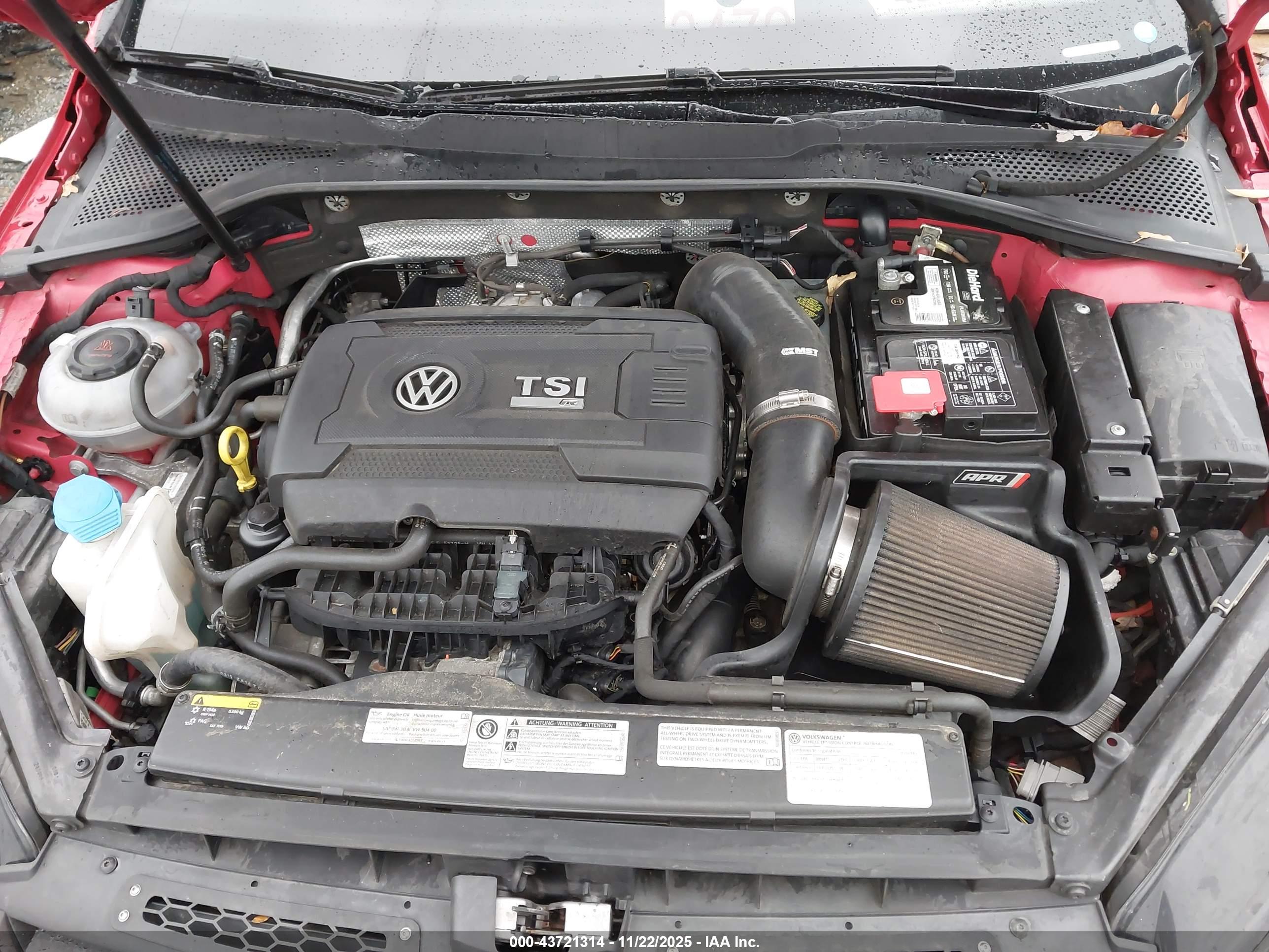 VOLKSWAGEN GOLF image 10