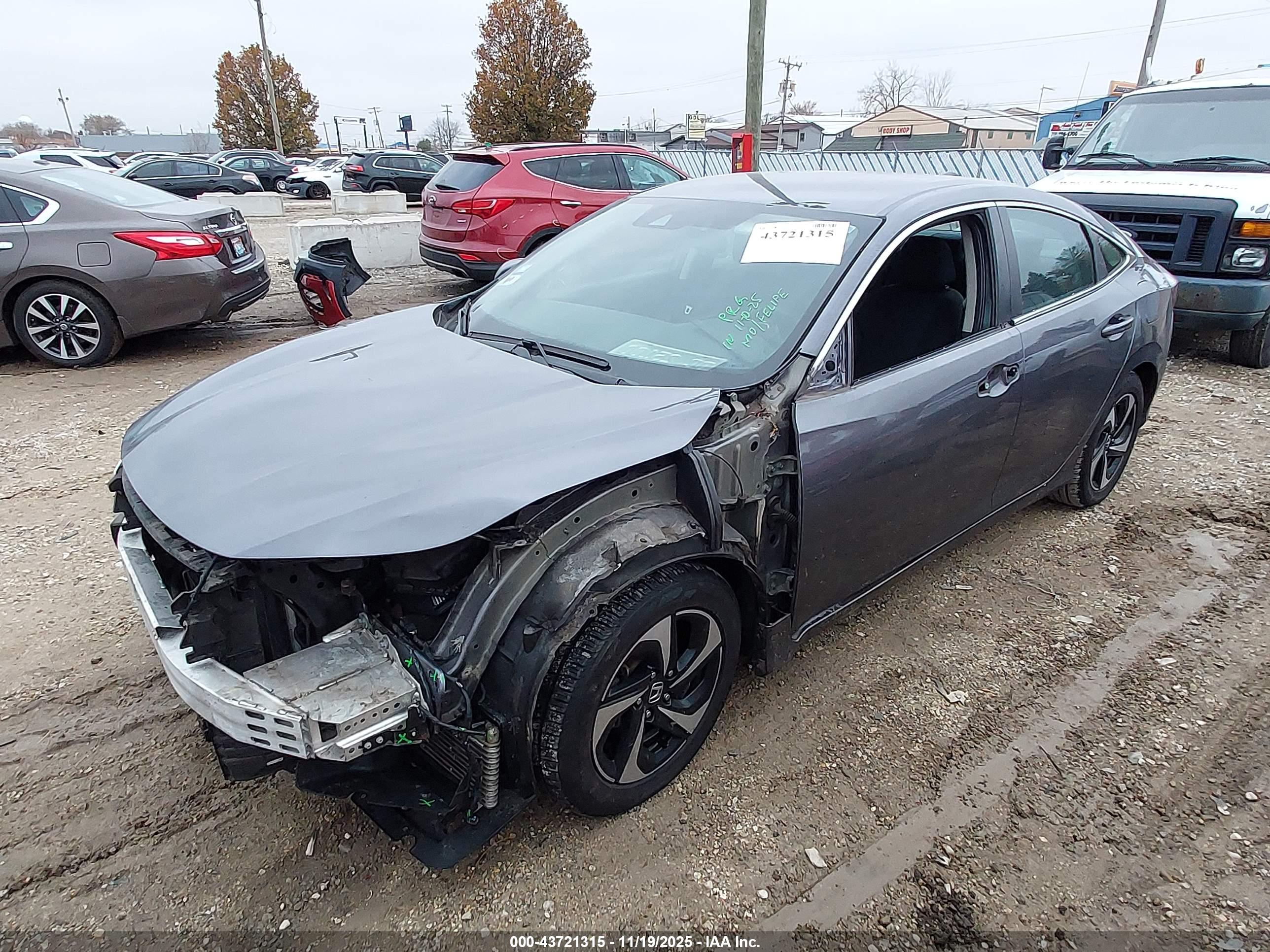 HONDA INSIGHT image 2