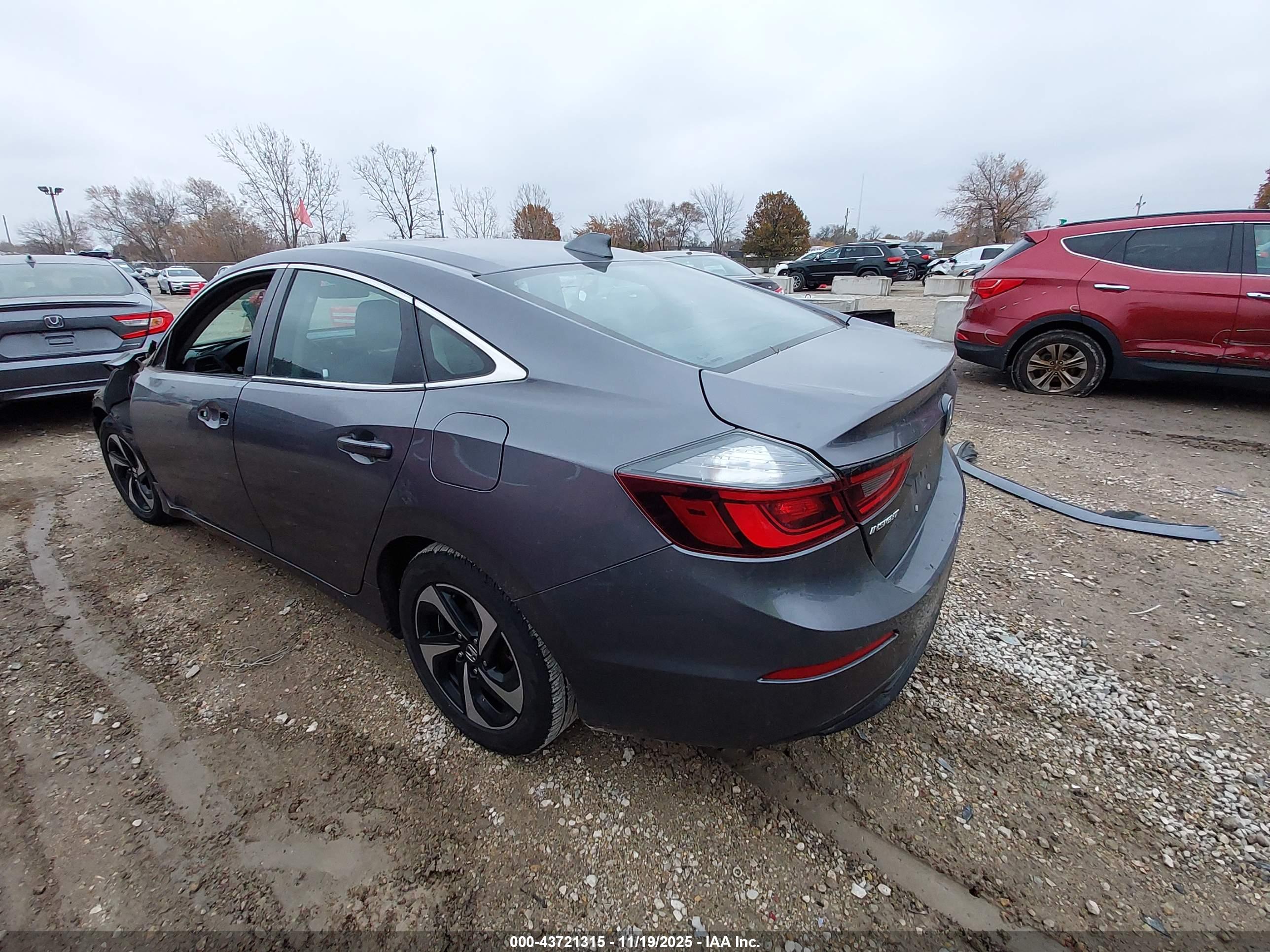 HONDA INSIGHT image 3