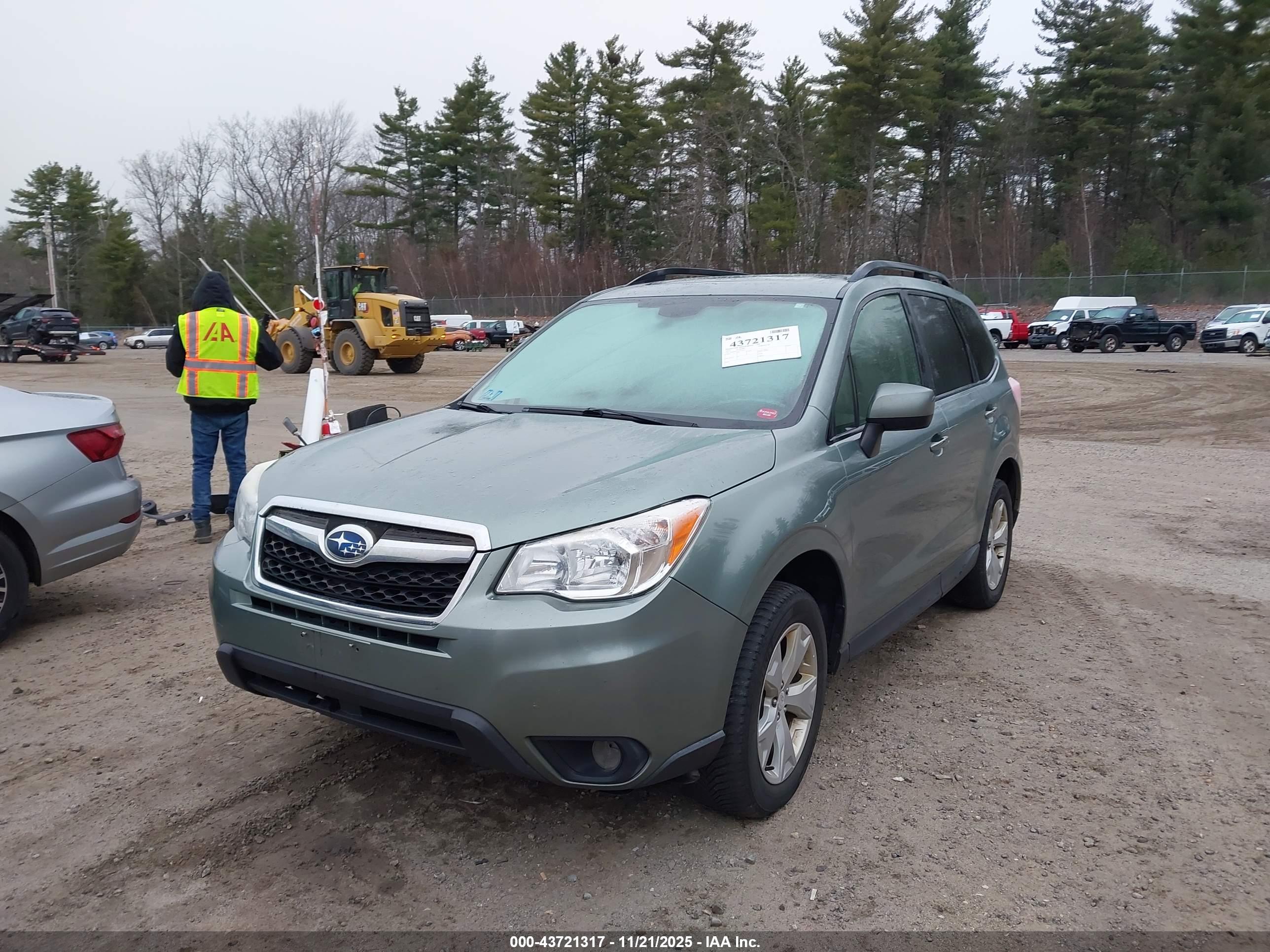 SUBARU FORESTER image 2