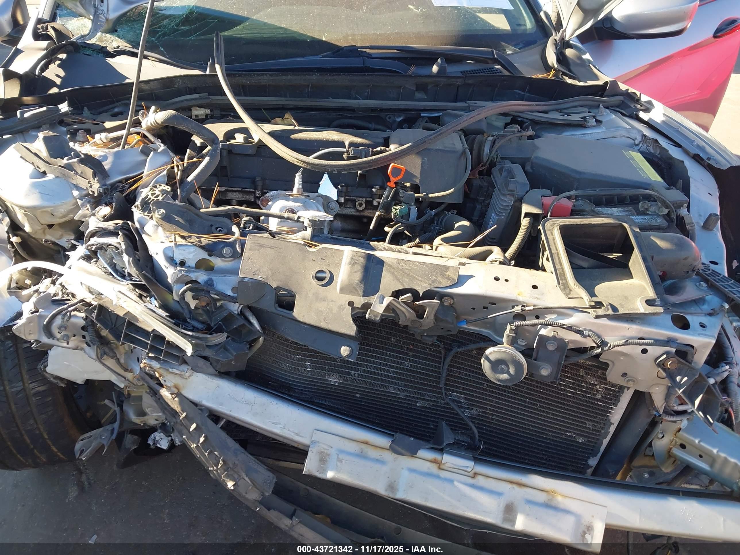 HONDA ACCORD image 10