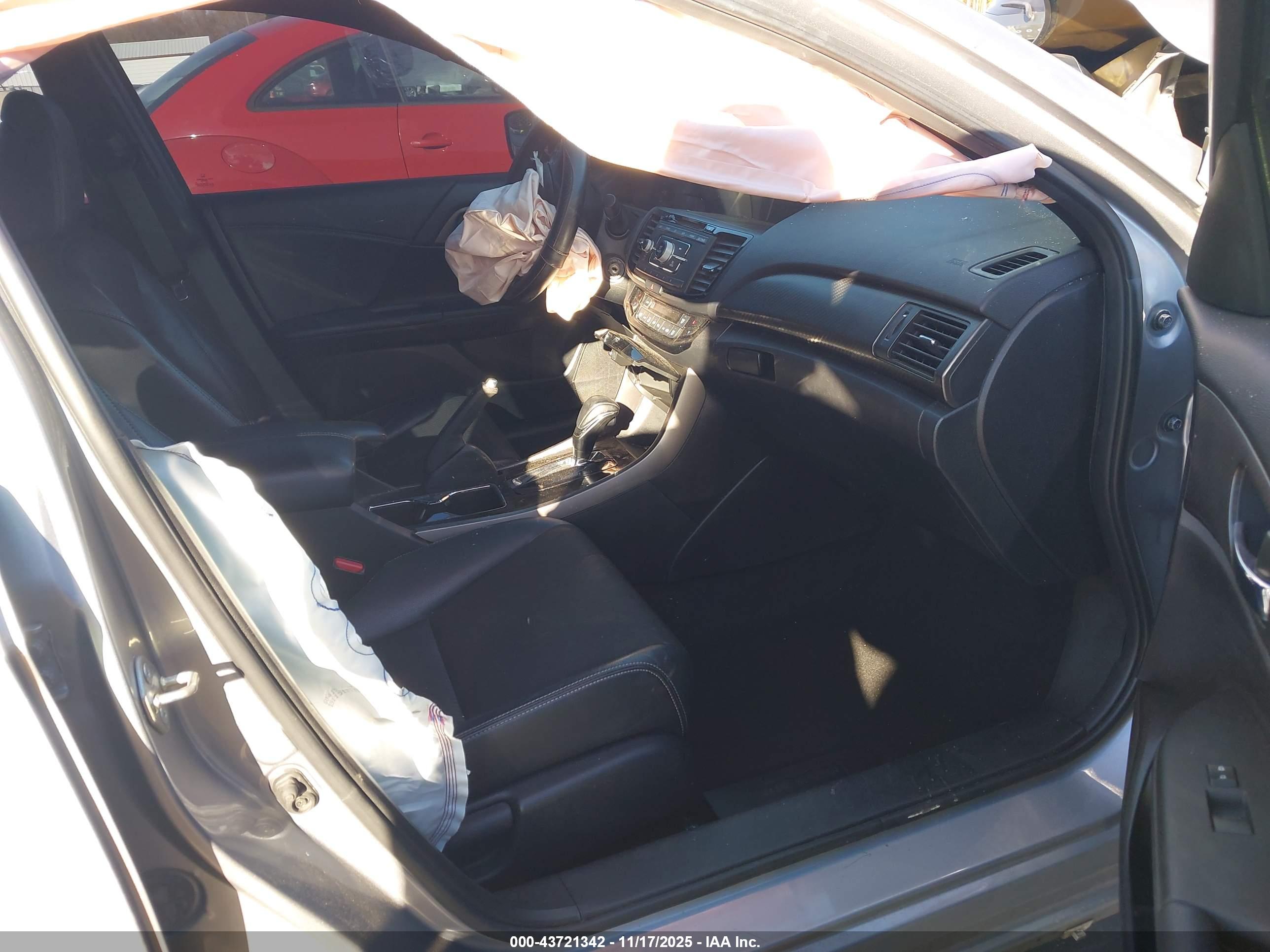 HONDA ACCORD image 5