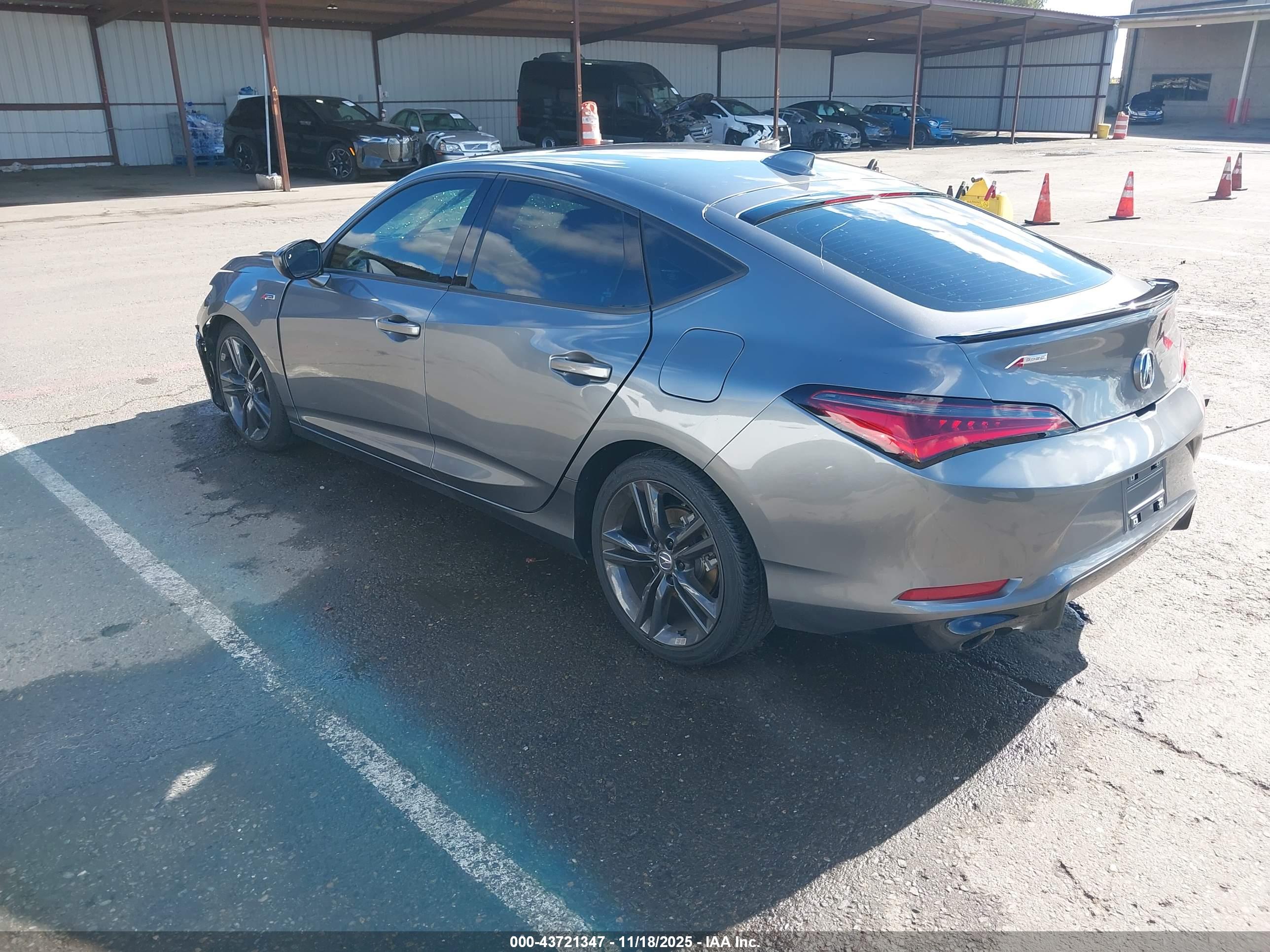 ACURA INTEGRA image 3