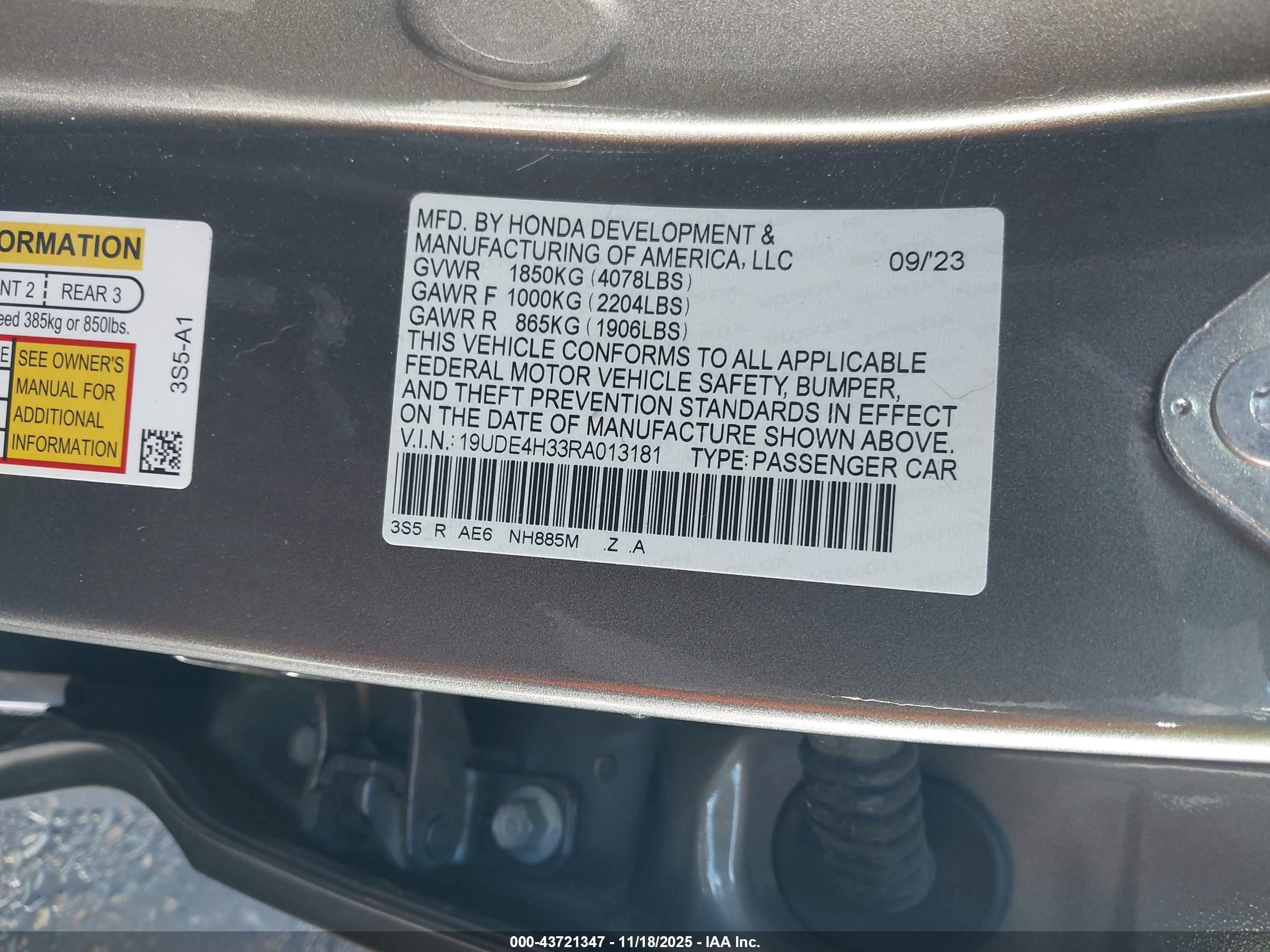ACURA INTEGRA image 9