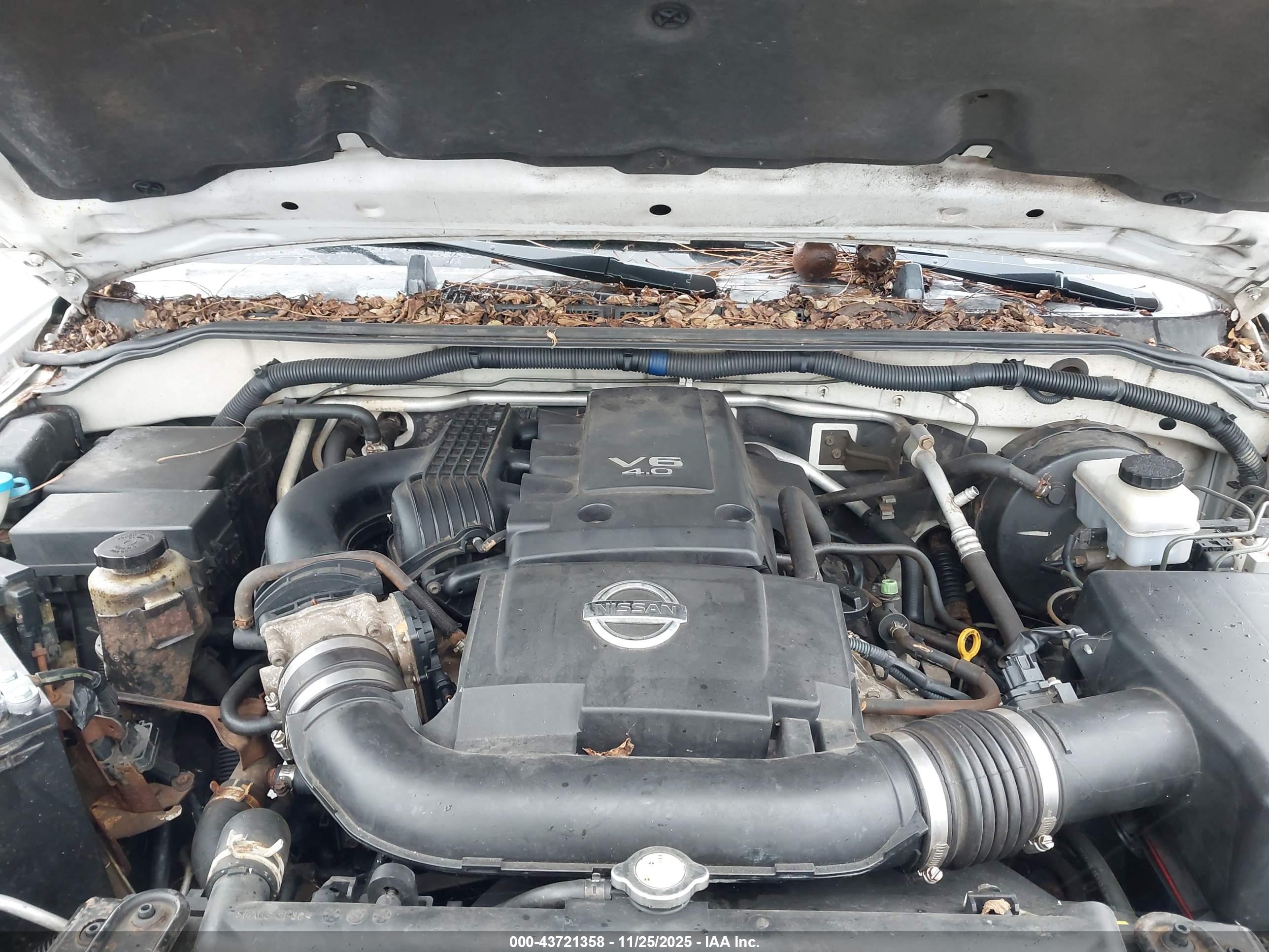 NISSAN FRONTIER image 10